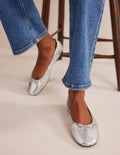 Kitty Ballerinas mit flexibler Sohle-Silber Metallic