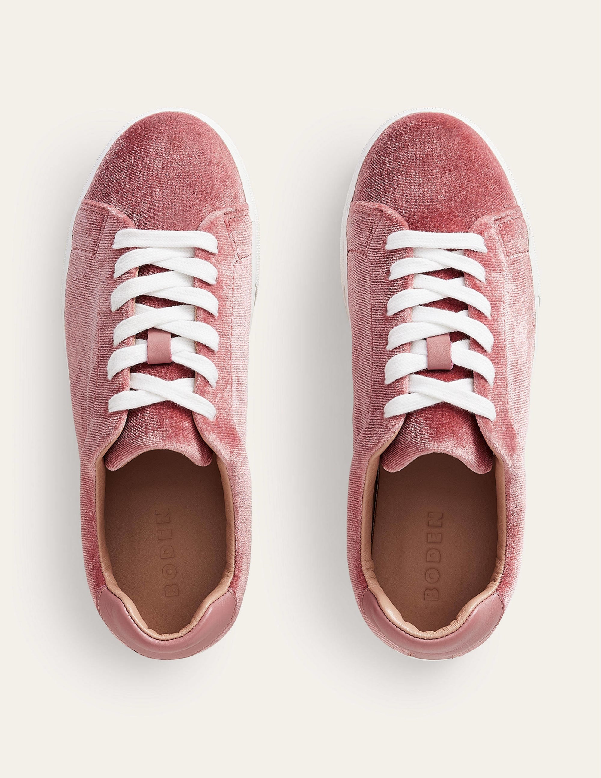 Plateau-Sneaker aus Samt-Graurosa Samt - Image 5