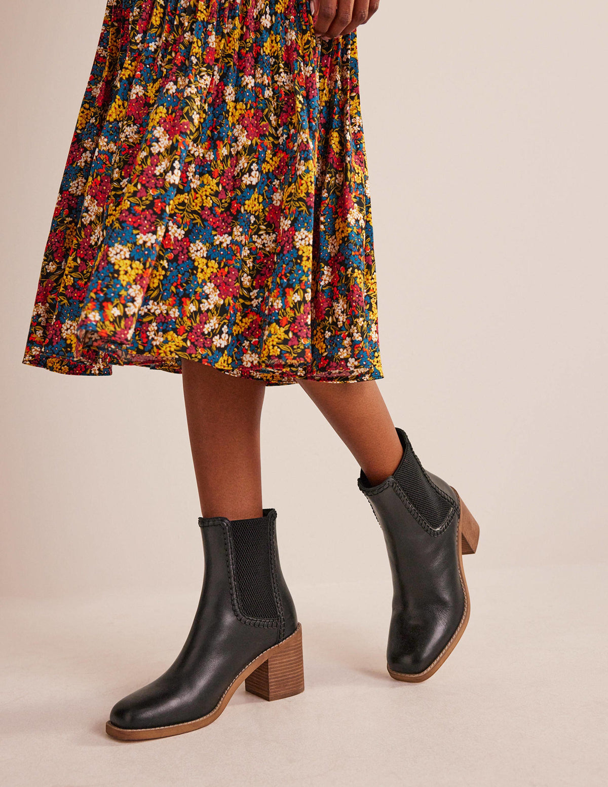Bottines Chelsea à talons carrés-Noir - Image 1