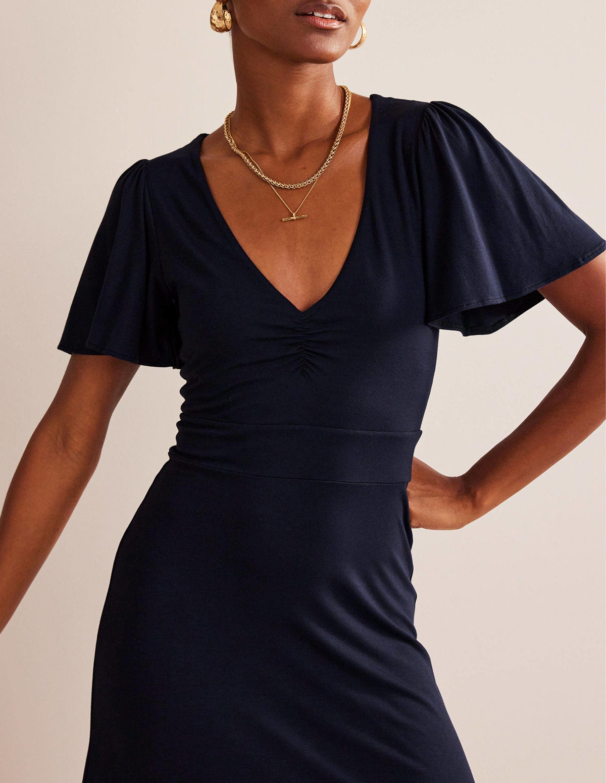 Kleid mit V-Ausschnitt-Marineblau-5