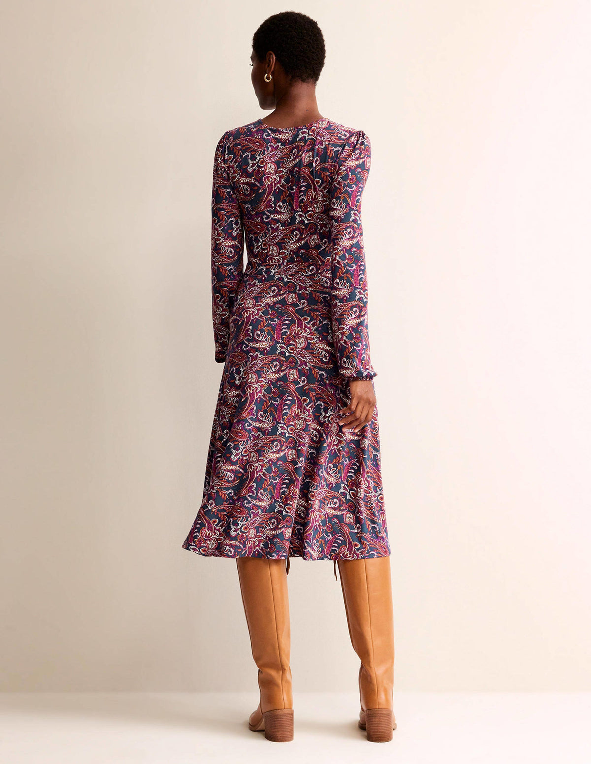 Camille Midikleid aus Jersey-Lila Stiefmütterchen, Paisley Rasen - Image 3