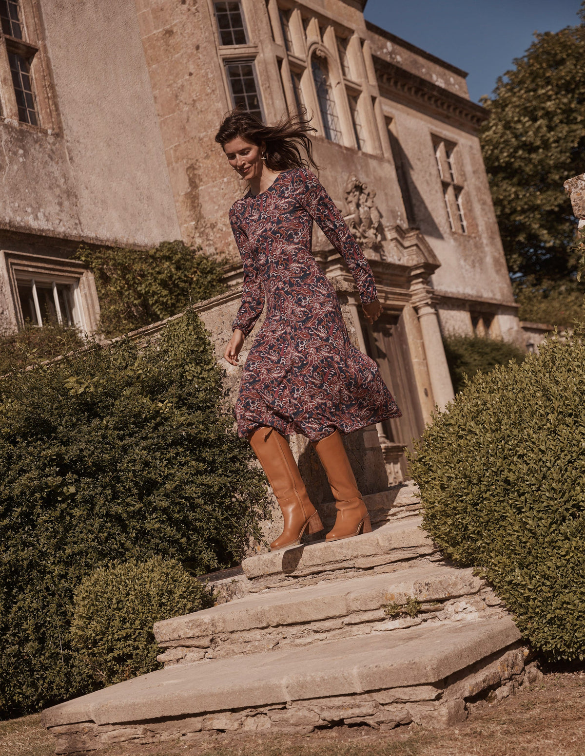 Camille Midikleid aus Jersey-Lila Stiefmütterchen, Paisley Rasen - Image 5