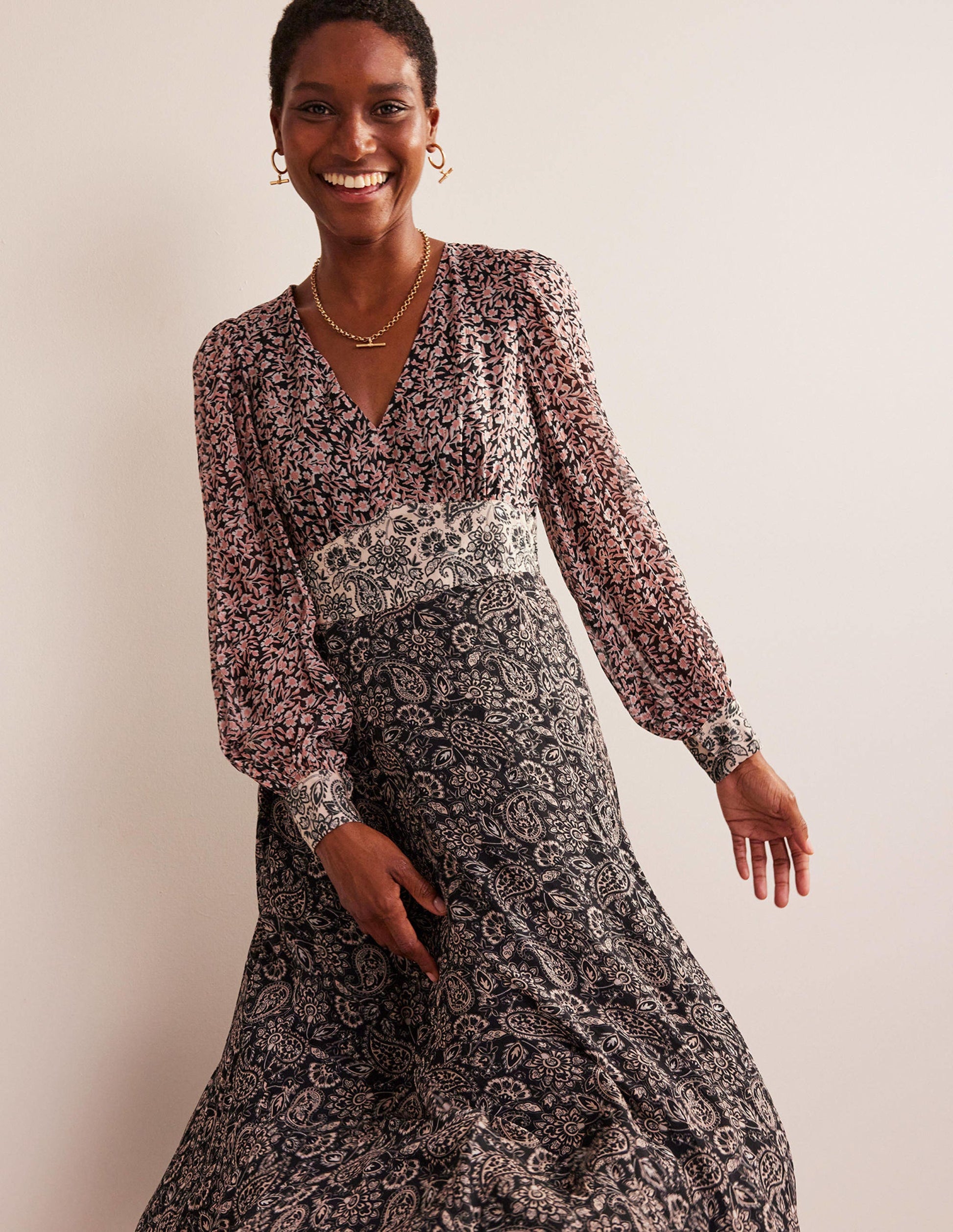 Robe midi Isla contrastante-Noir, motif Abstract Vine-2