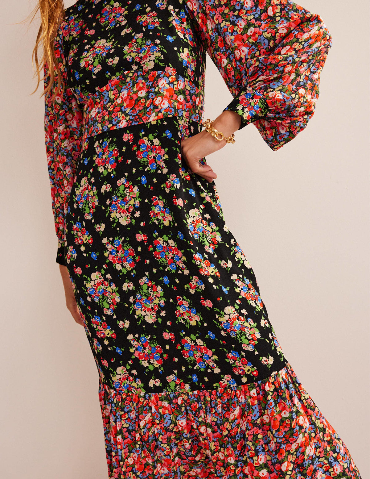 Robe midi contrastante Ruby-Noir, motif Wild Cluster - Image 2