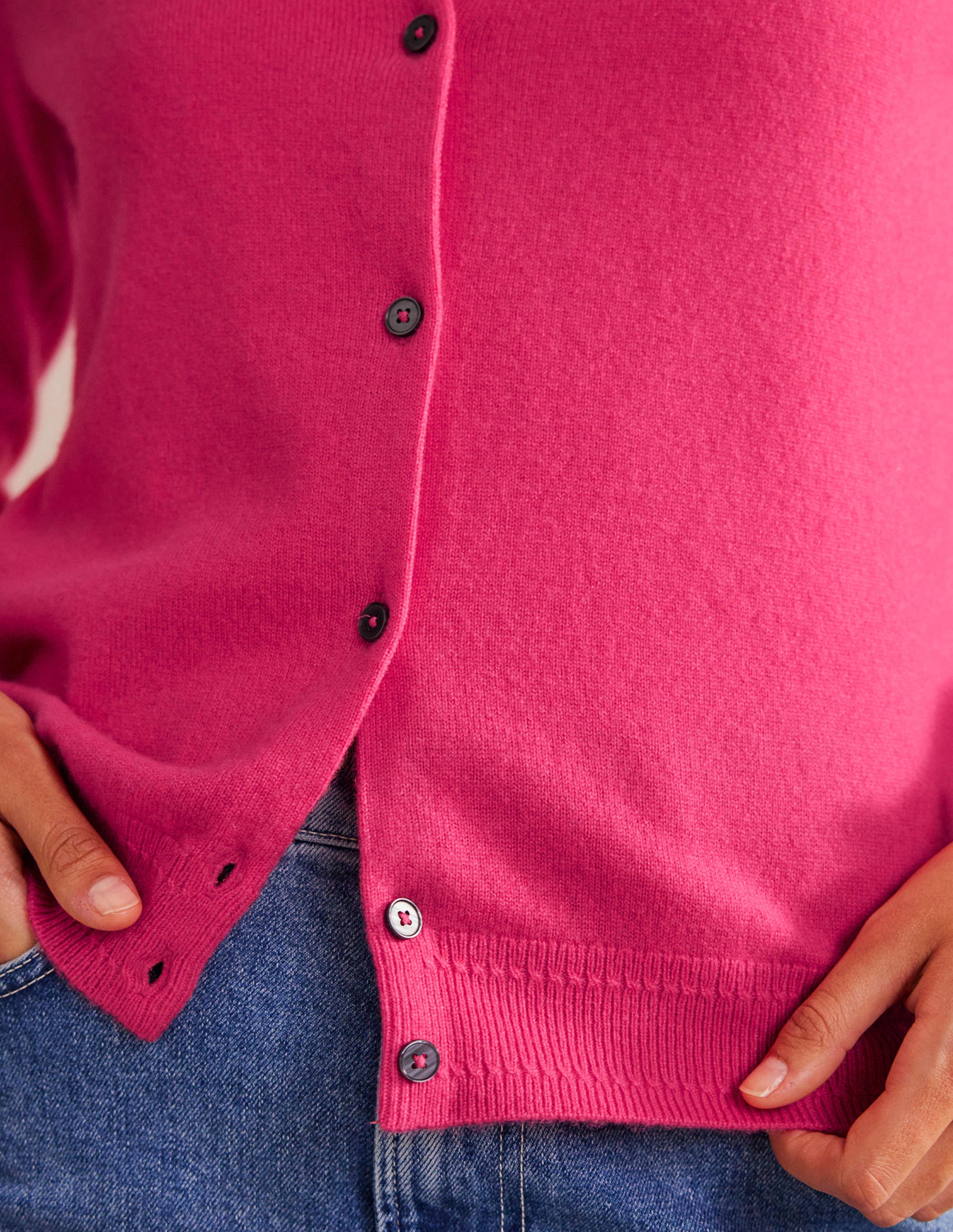 Eva Kaschmir-Strickjacke mit Rundhalsausschnitt-Jazzy - Image 2