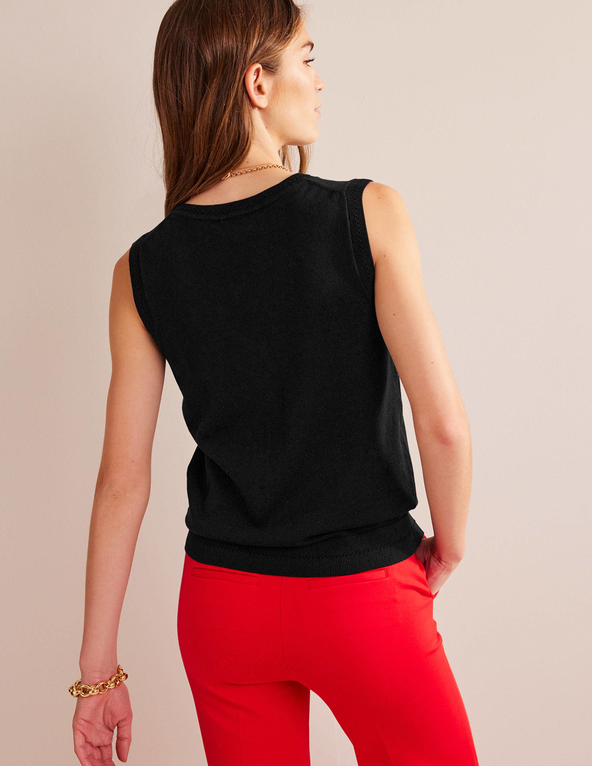Catriona Baumwoll-Top mit V-Ausschnitt-Schwarz - Image 3