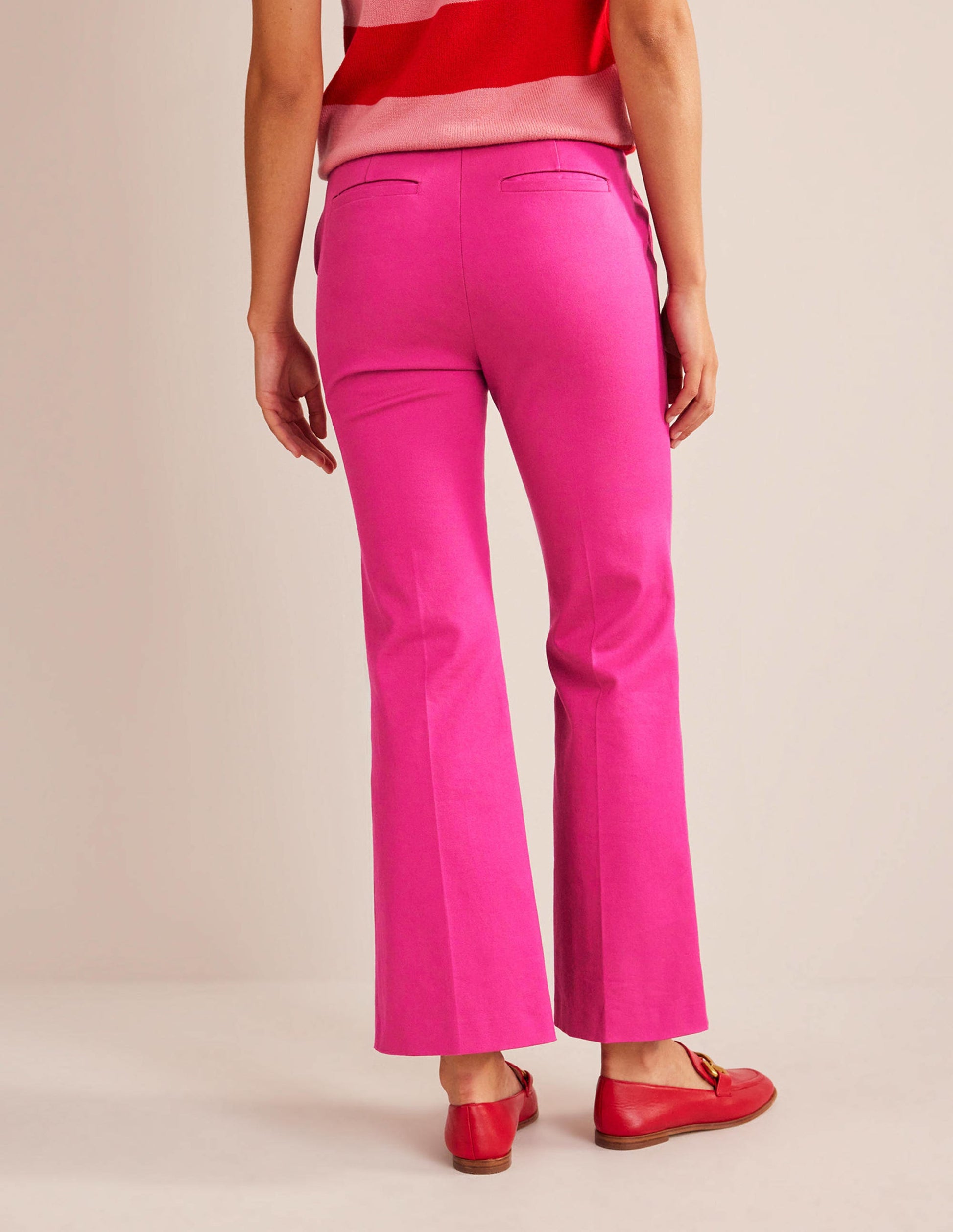 Chelsea-Hose aus 2-Wege-Stretch-Magenta-3