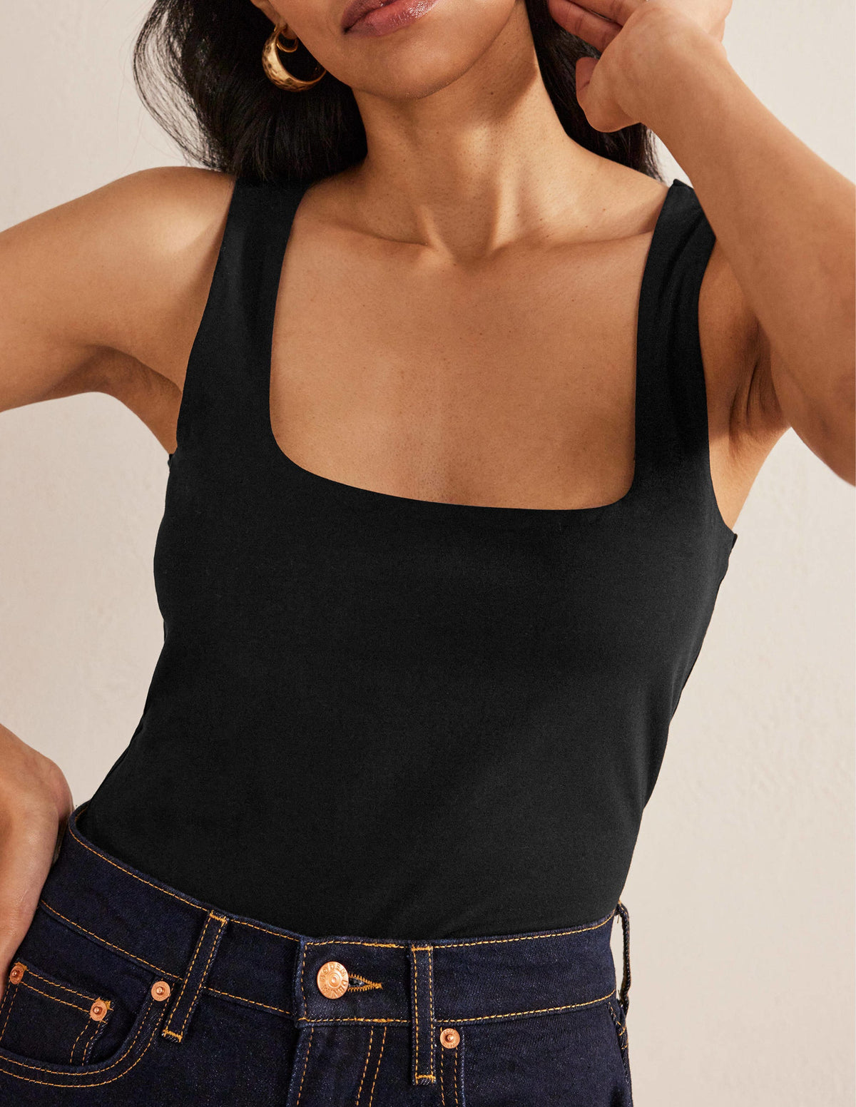 Doppellagiges Tanktop mit eckigem Ausschnitt-Schwarz - Image 2