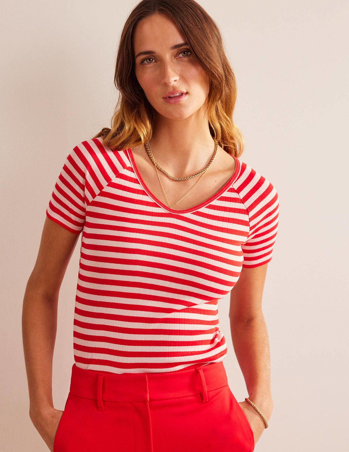 Ada Gestreiftes T-Shirt mit Rippstruktur-Pfirsichhaut, Pepperoni Gestreift - Image 1