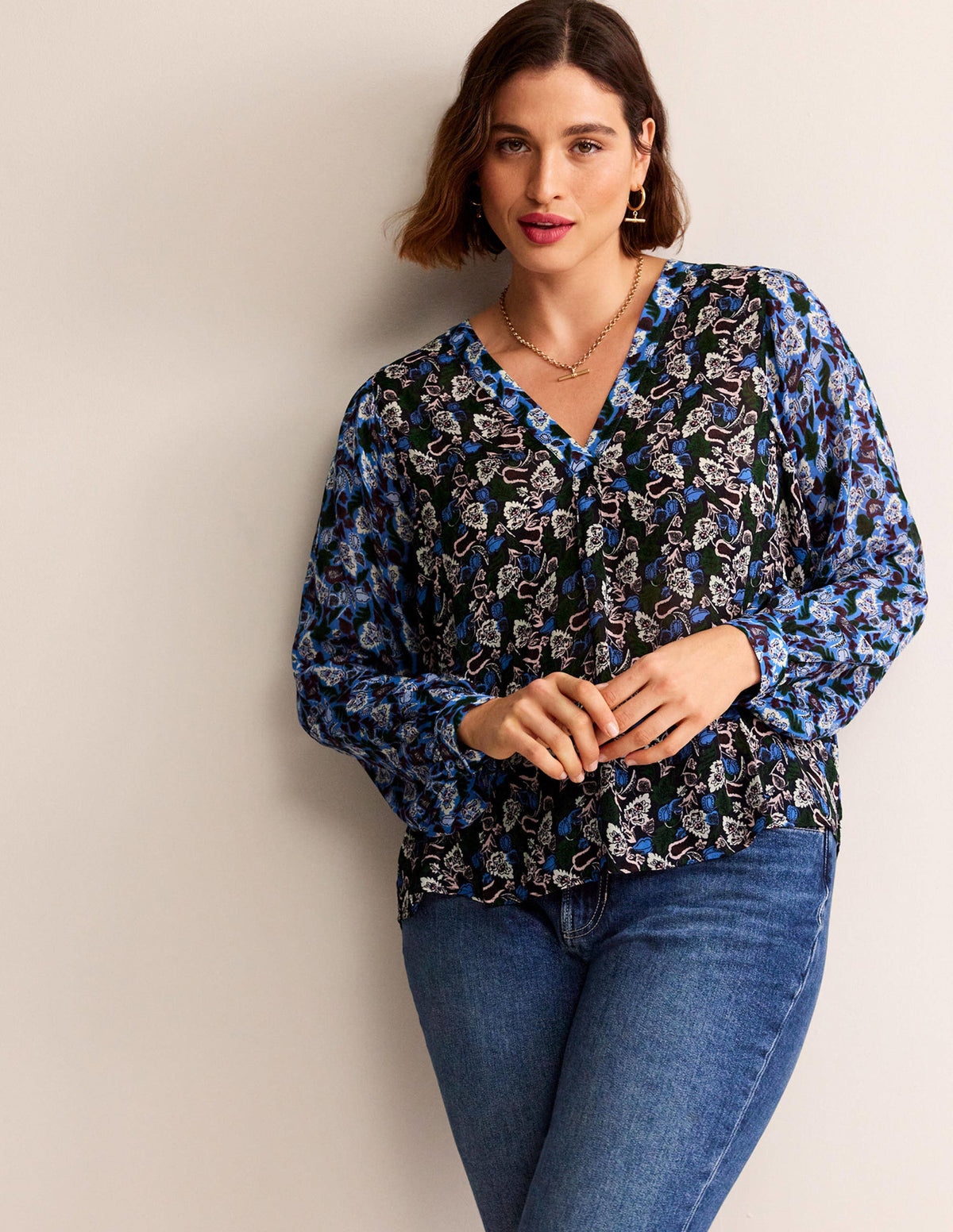 Jolie blouse à col en V-Multi, motif Tulip Bloom-5