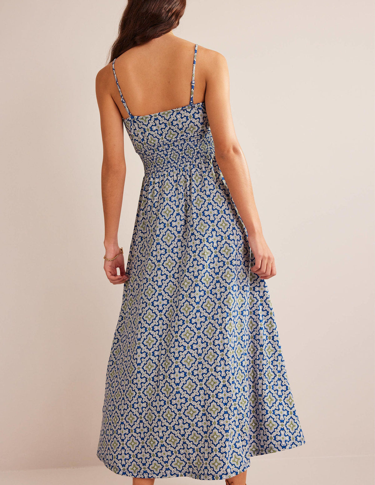 Robe midi torsadée sur le devant en jersey-Bleu héron, motif Flora Tile-3
