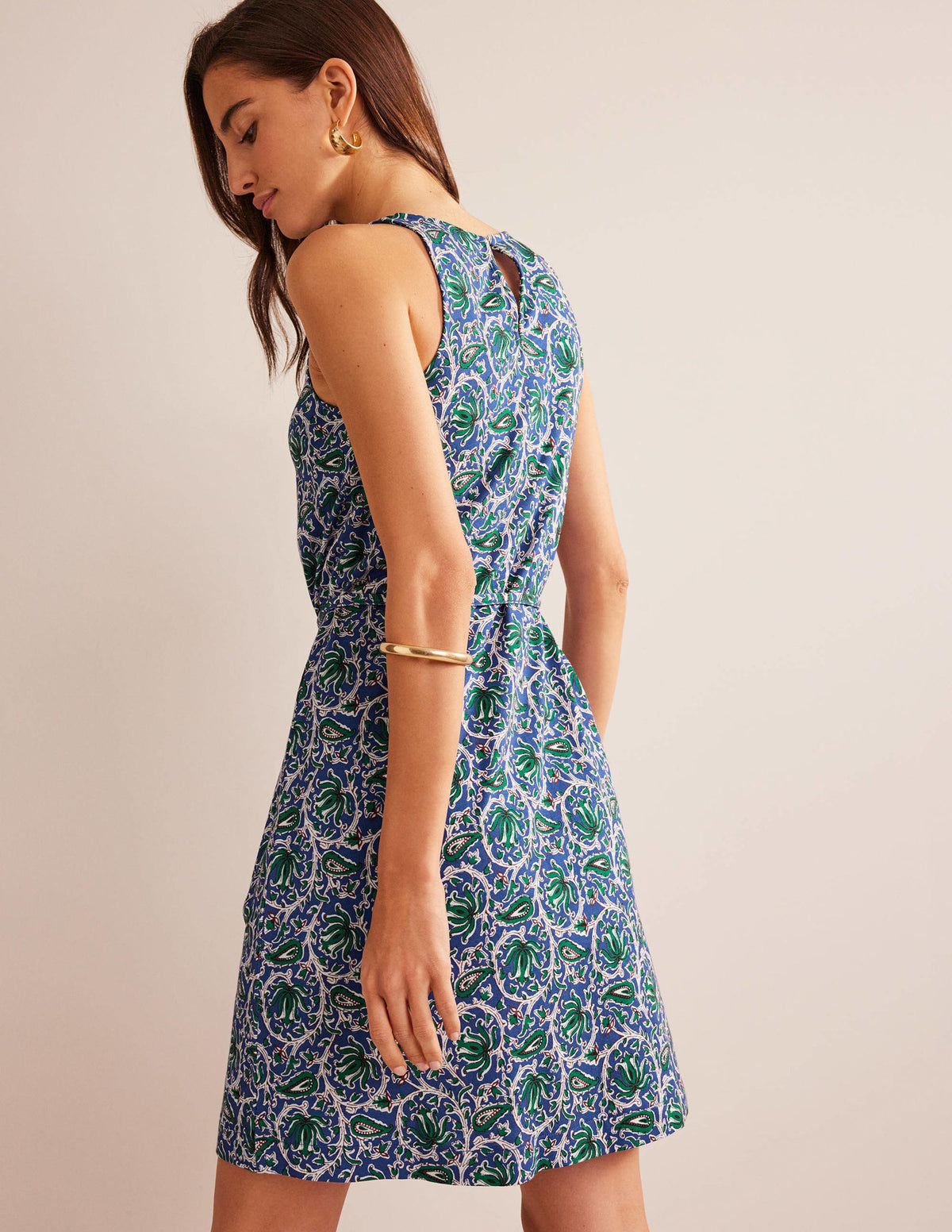 Swingkleid aus Jersey-Wellenblau, Blumenranke - Image 3