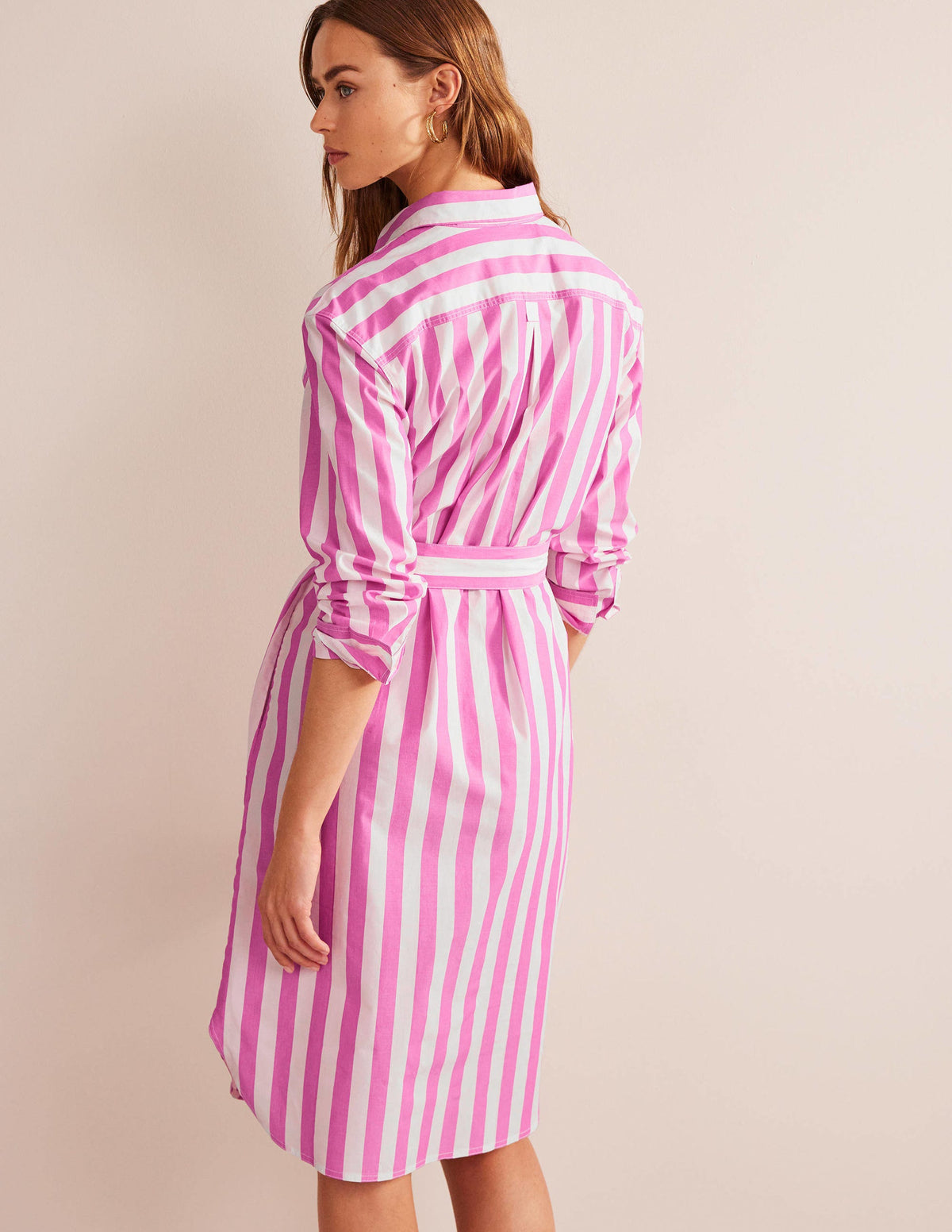 Lässiges Hemdblusenkleid aus Baumwolle-Magenta/Naturweiß-3