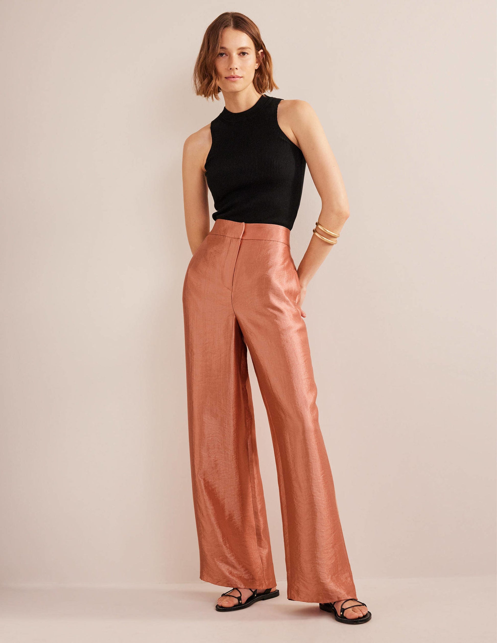 Hoch geschnittene Palazzo-Hose-Satin-1