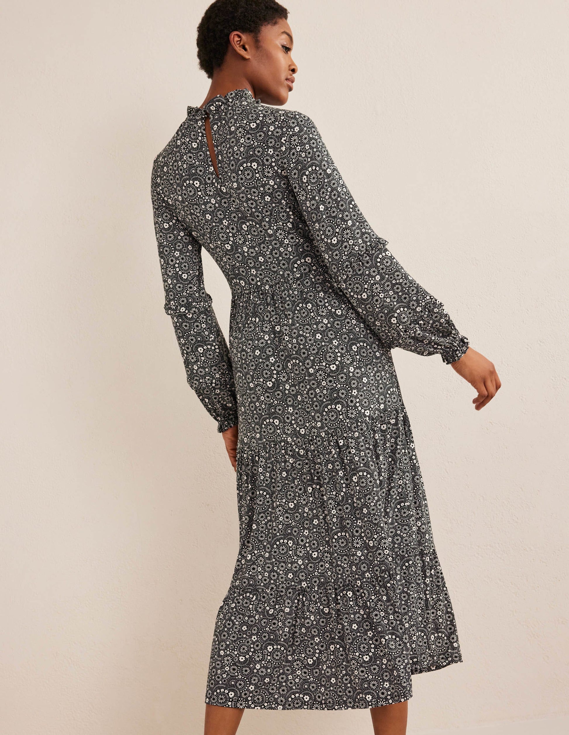 Robe midi en jersey avec insert volanté-Noir, motif Dotty Daisy-3