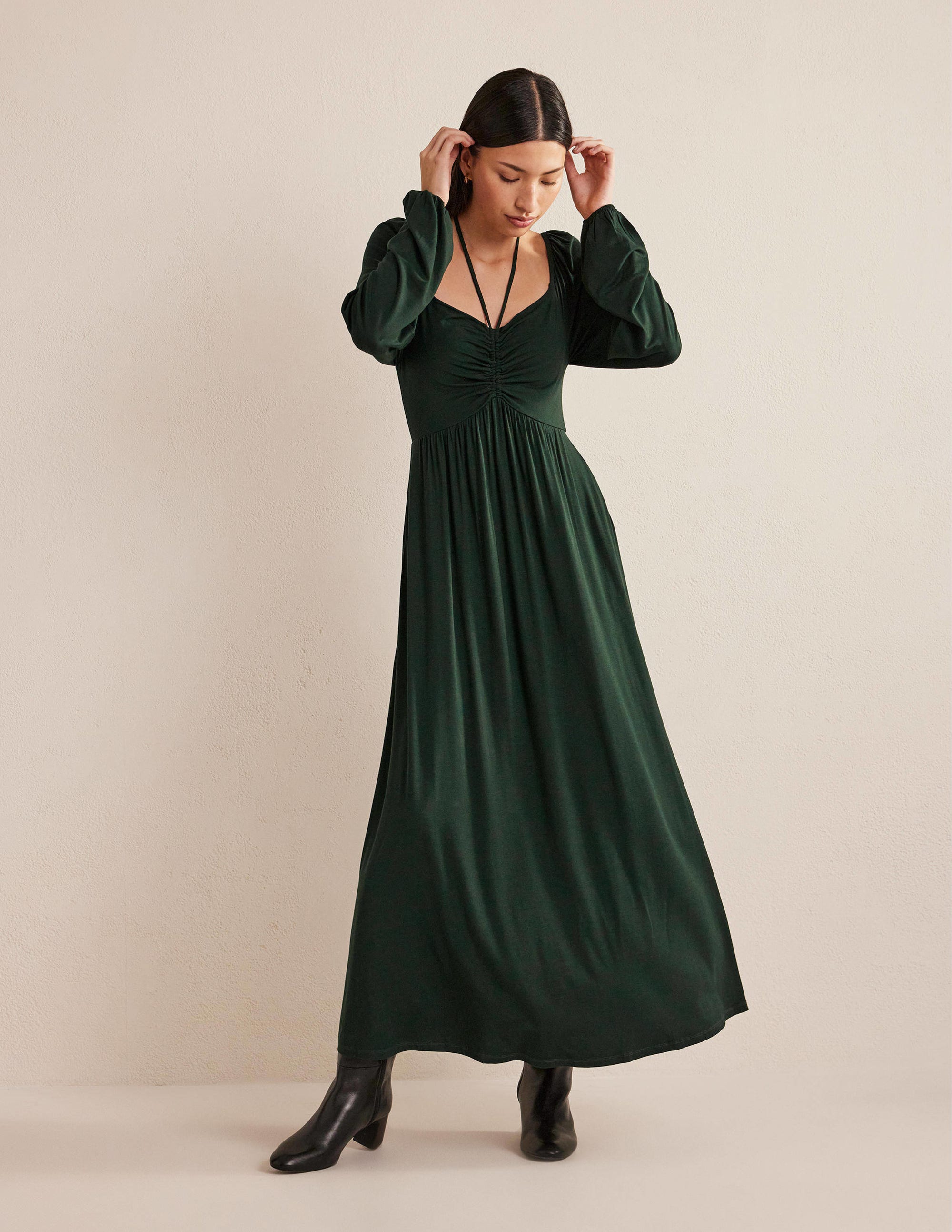 Jersey-Maxikleid mit Neckholderband-Kohlschwarz - Image 4