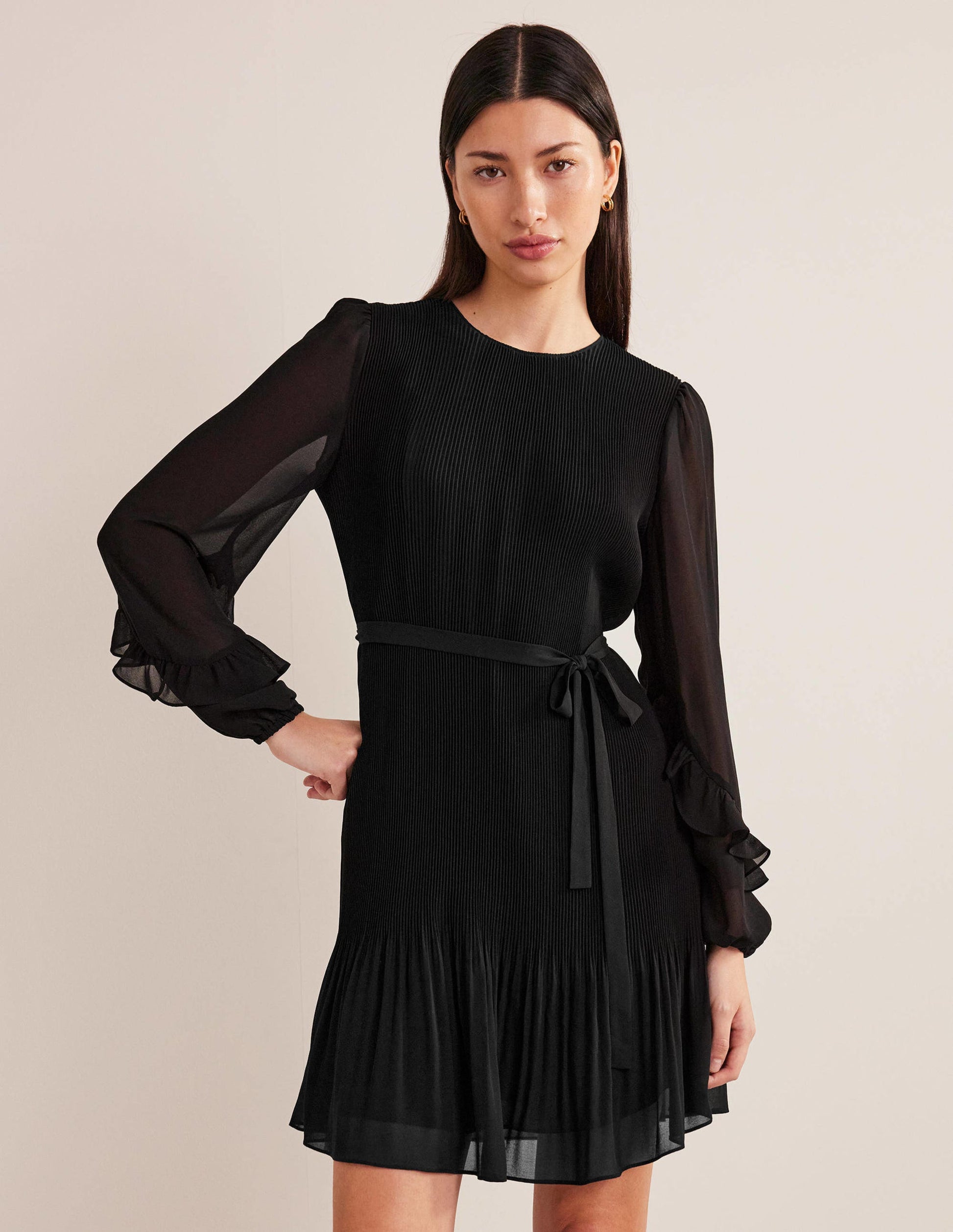 Plissiertes Minikleid-Schwarz-1