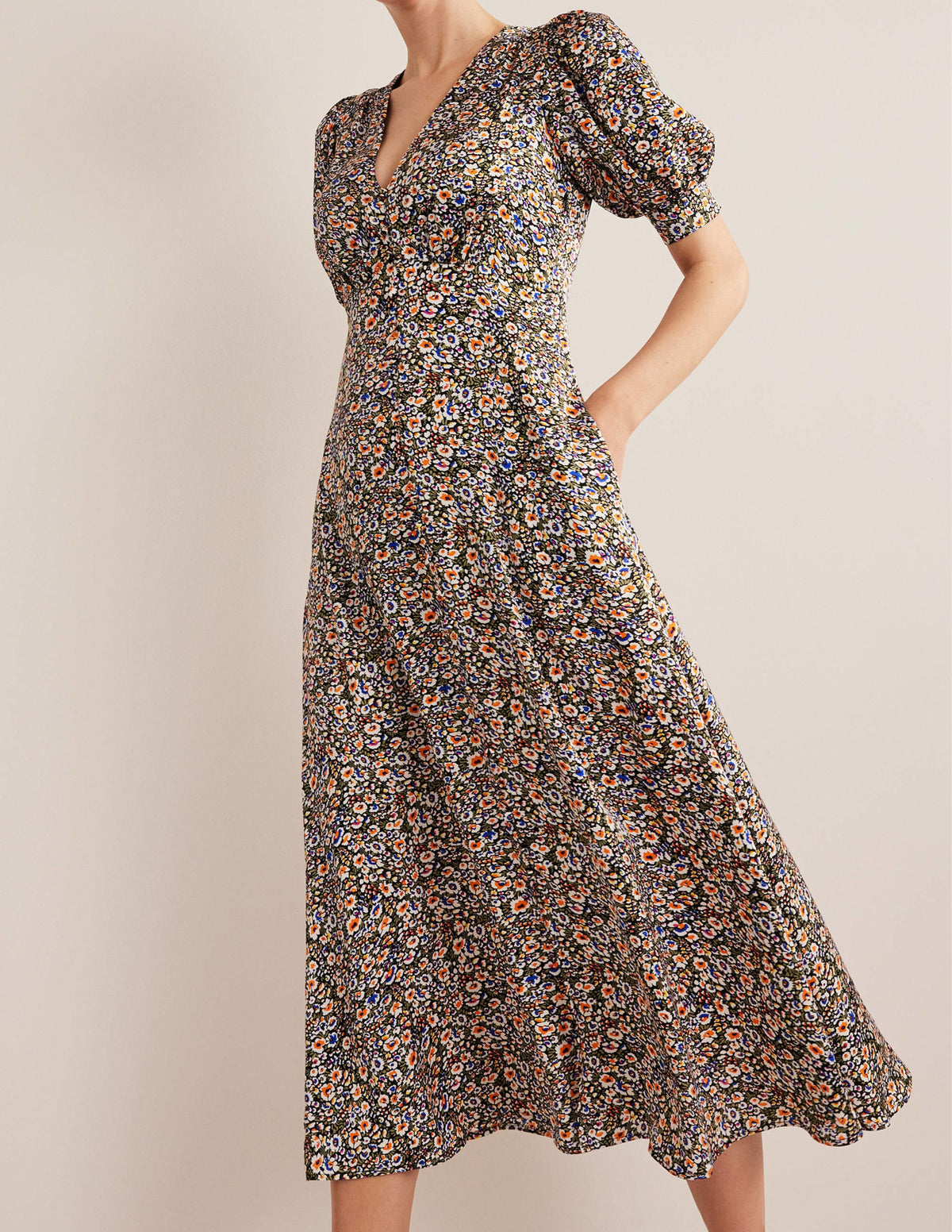 Midikleid aus Satin-Bunt, Paradiesblüten - Image 4