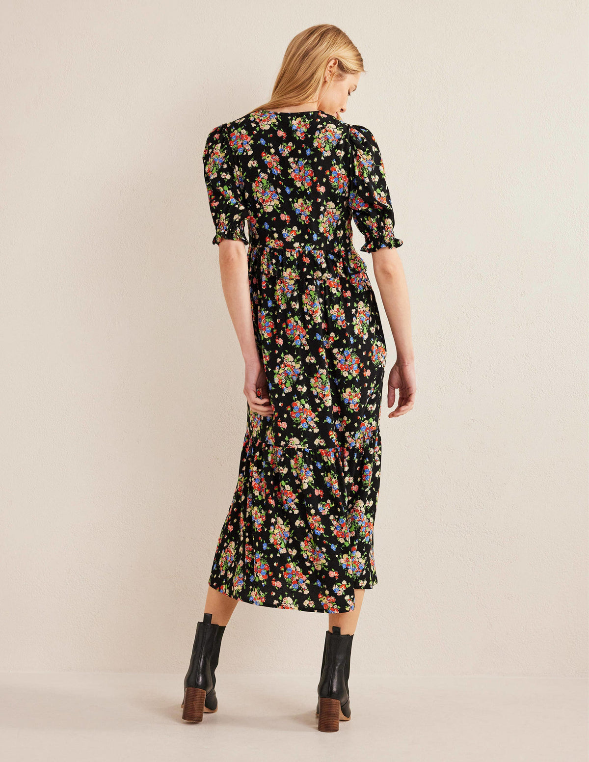 Midikleid mit Rüschen-Schwarz, Wildblumen-3