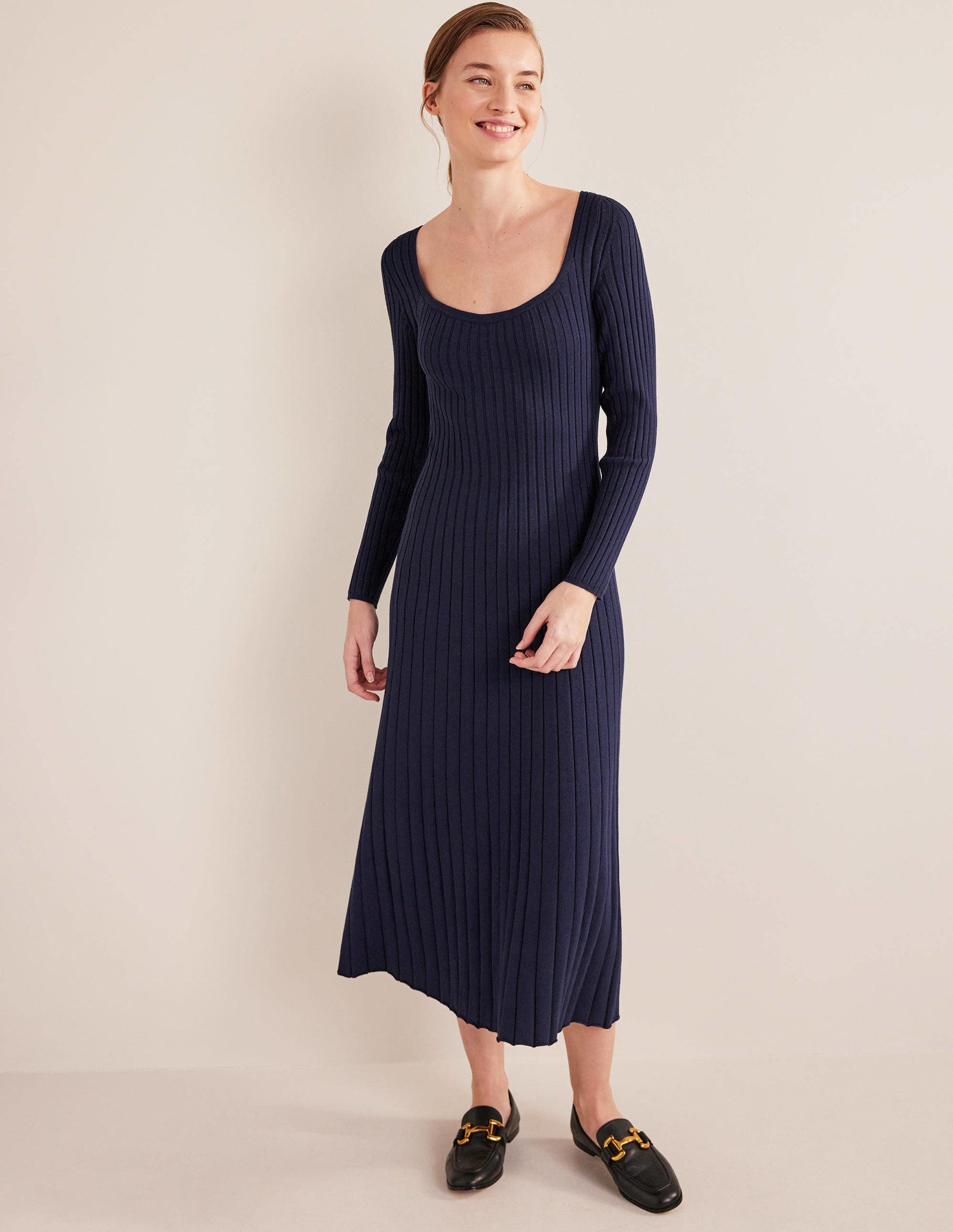 Rippstrickkleid mit Rundhalsausschnitt-Marineblau-4