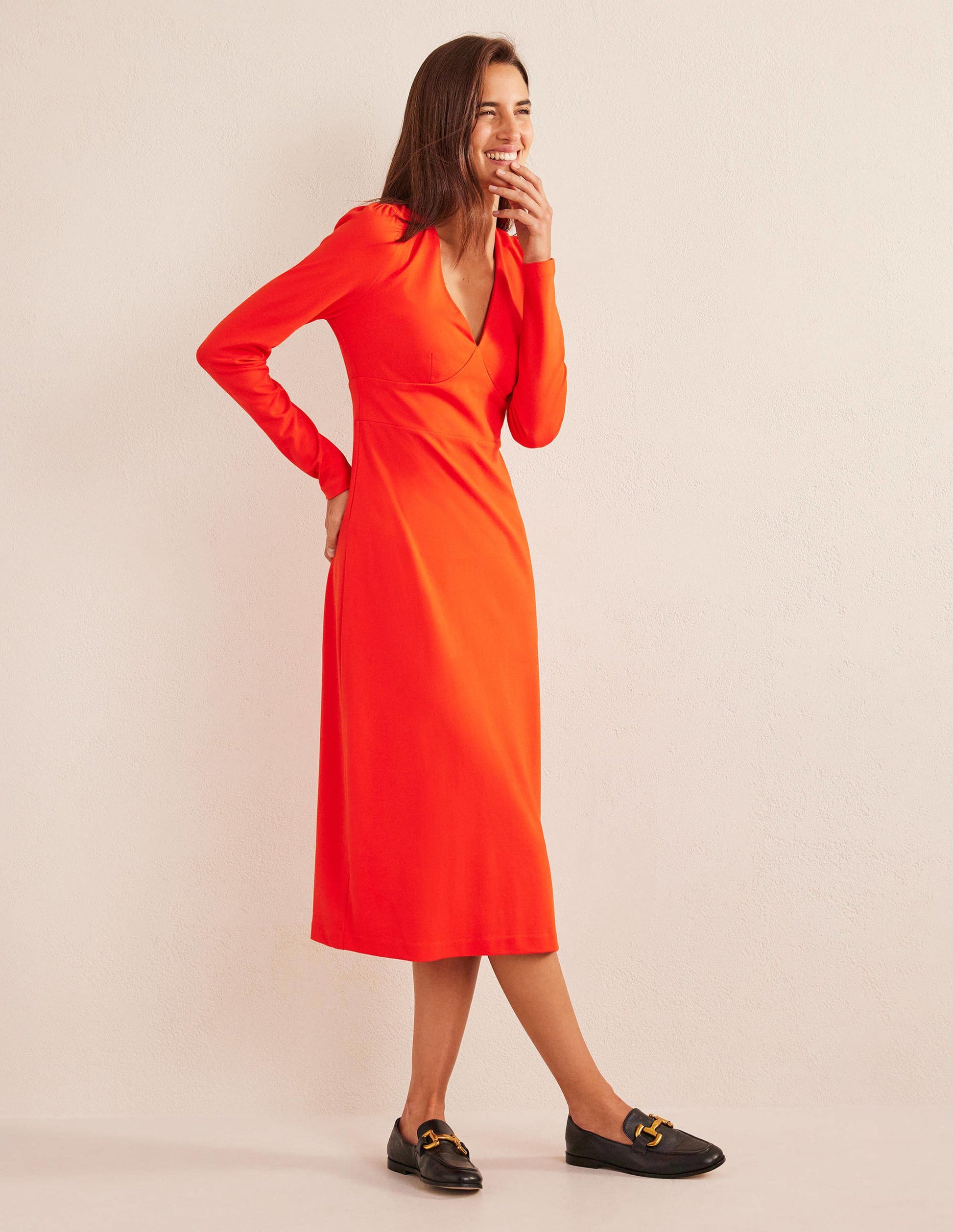 Robe midi droite style 40s en jersey-Alerte rouge-1