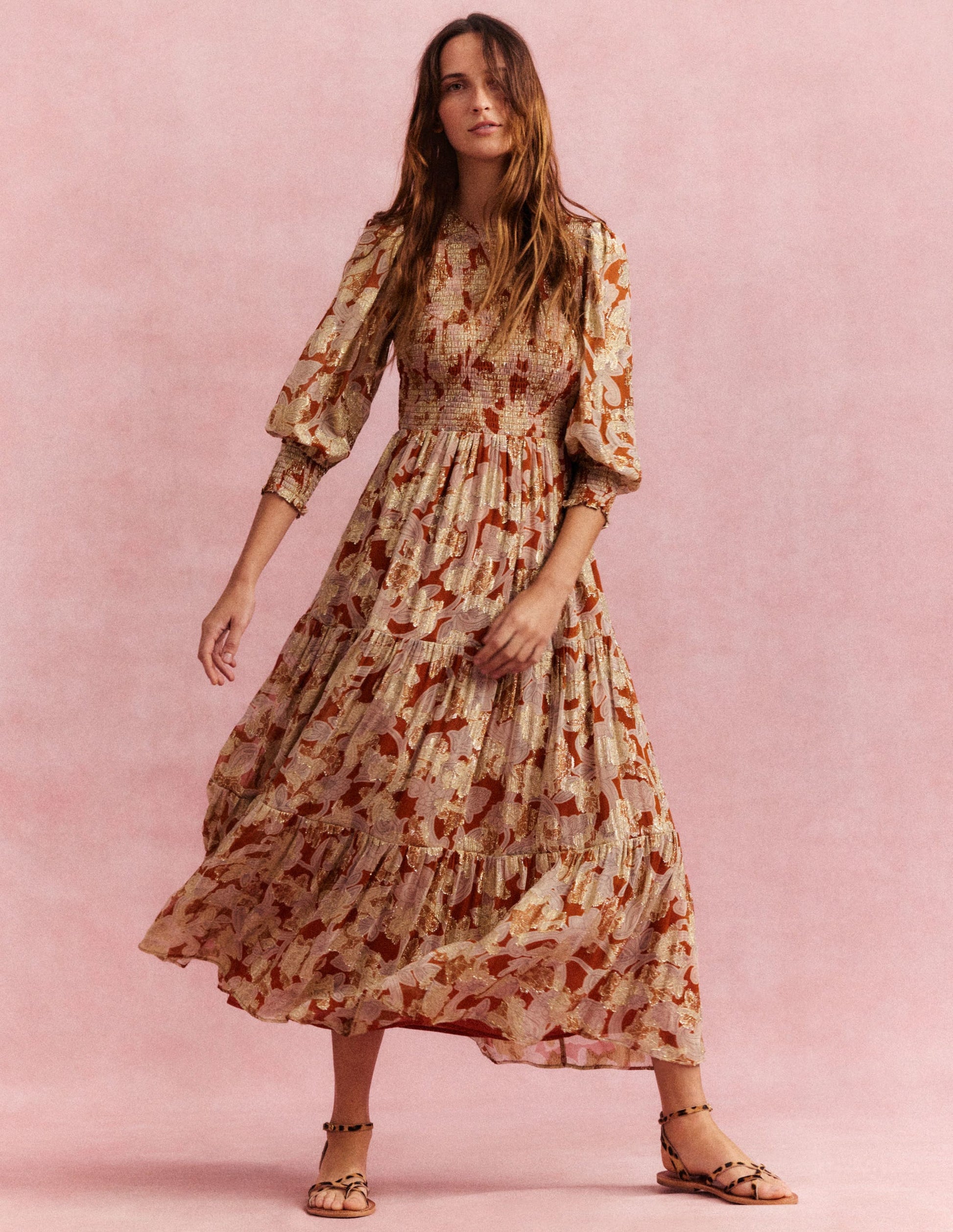 Jacquard-Kleid mit gesmoktem Oberteil-Rostrot, Geschwungenes Paisleymuster-5