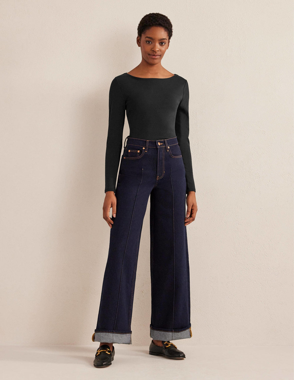 Essential Boatneck Top-Black-4
