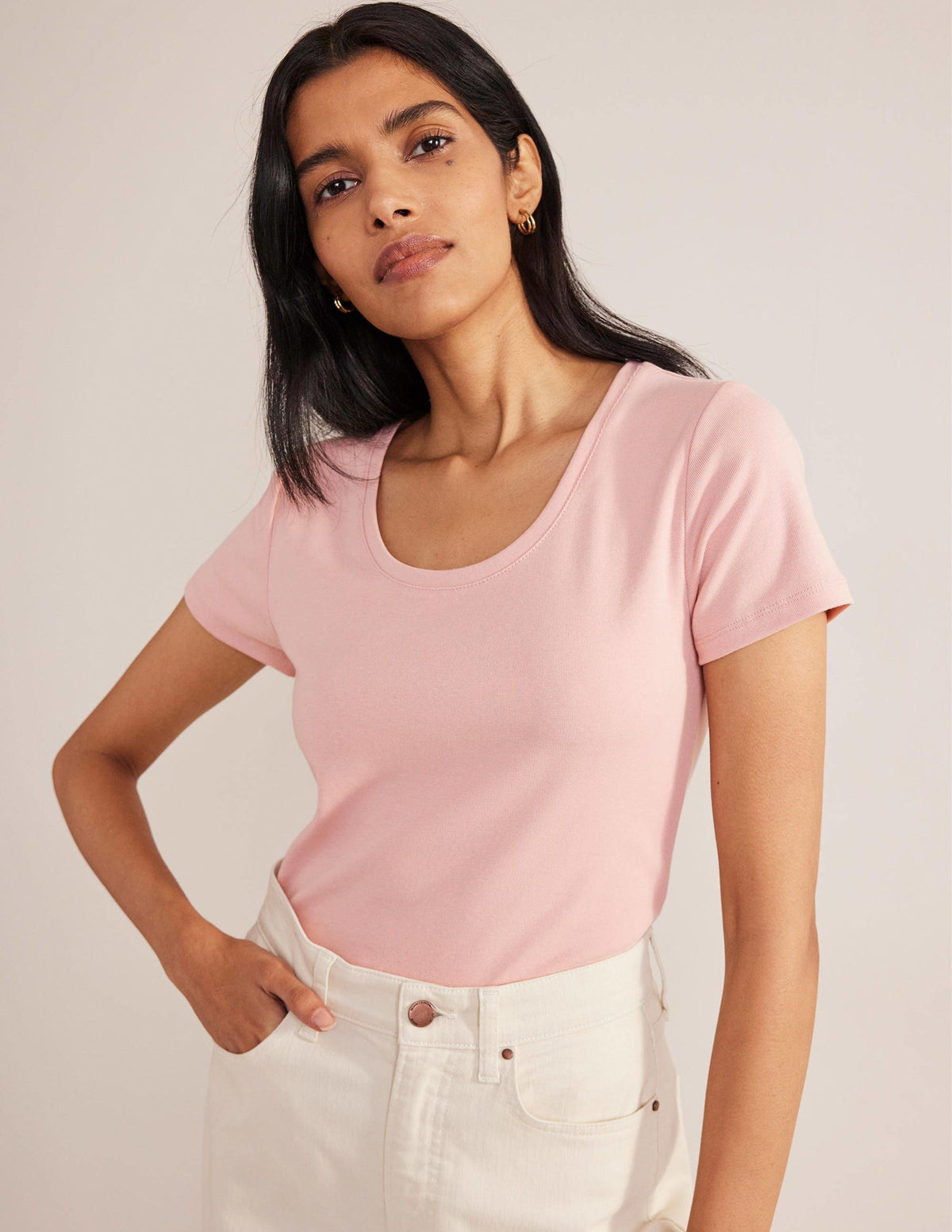 Kurzärmeliges Basic-T-Shirt-Milchshake - Image 1