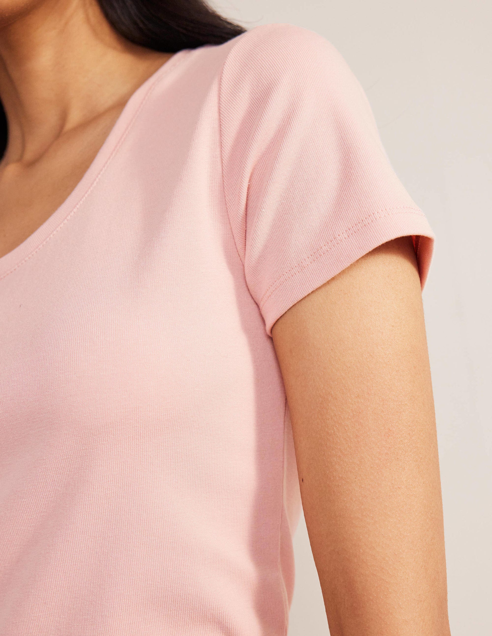 Kurzärmeliges Basic-T-Shirt-Milchshake - Image 2