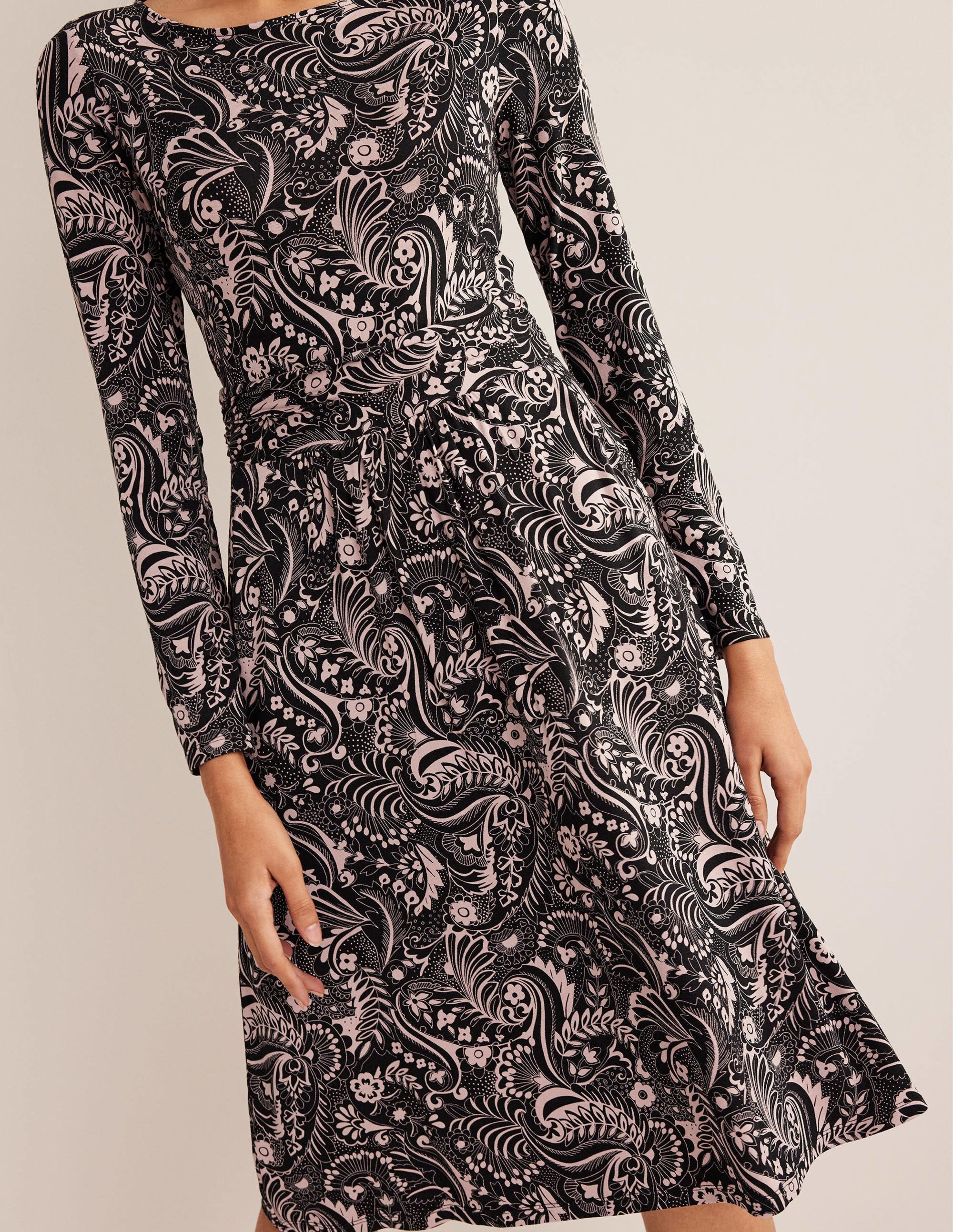 Abigail Jerseykleid-Navy Wachs - Image 2