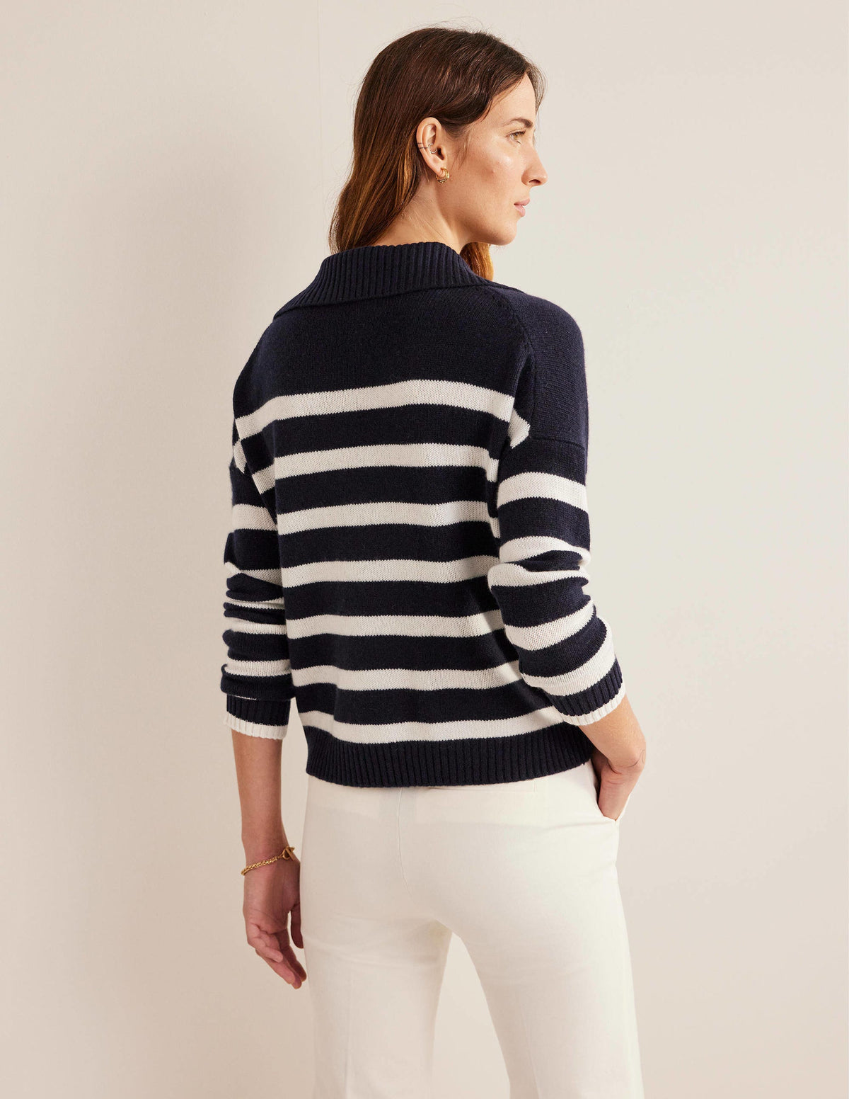Pull en cachemire à col-Bleu marine, rayé ivoire - Image 3