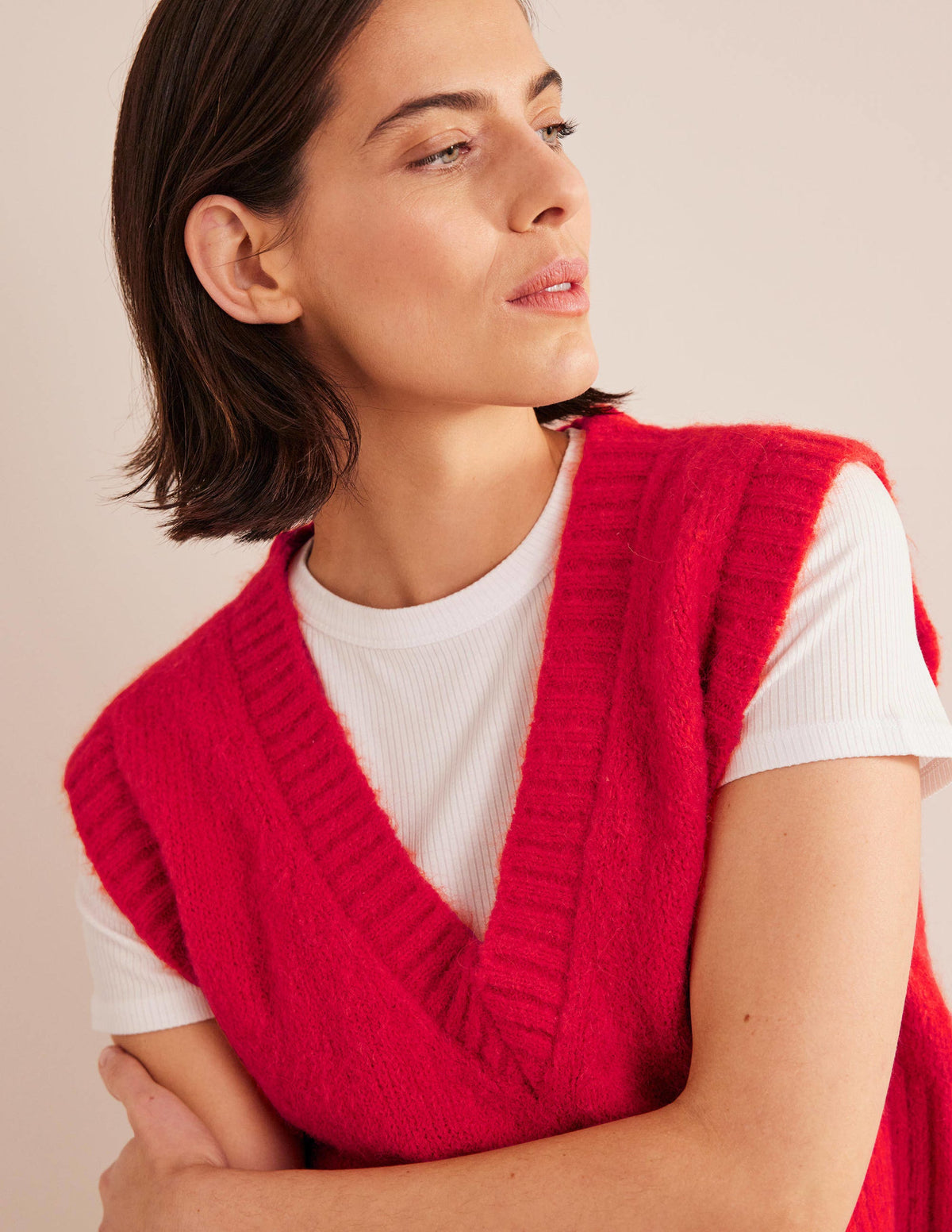 Fluffy Cropped V-Neck Tank Top-Tomato - Image 2