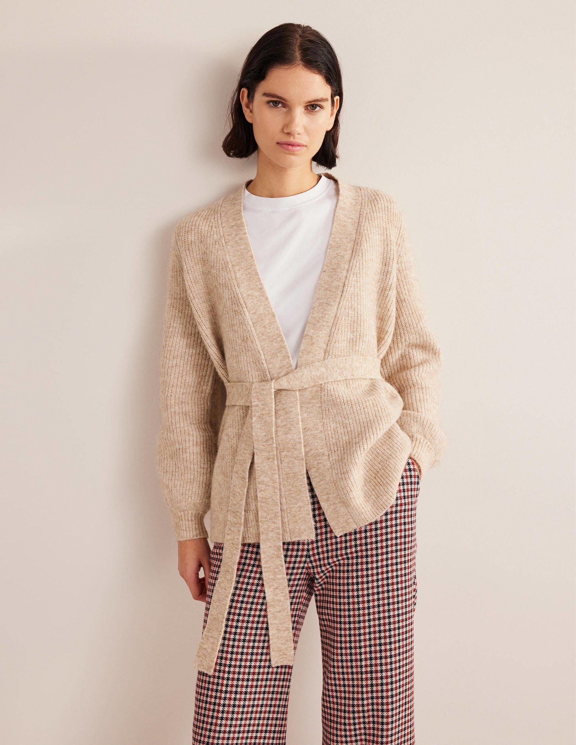 Flauschiger Cardigan mit Gürtel-Mausbraun Melange-1