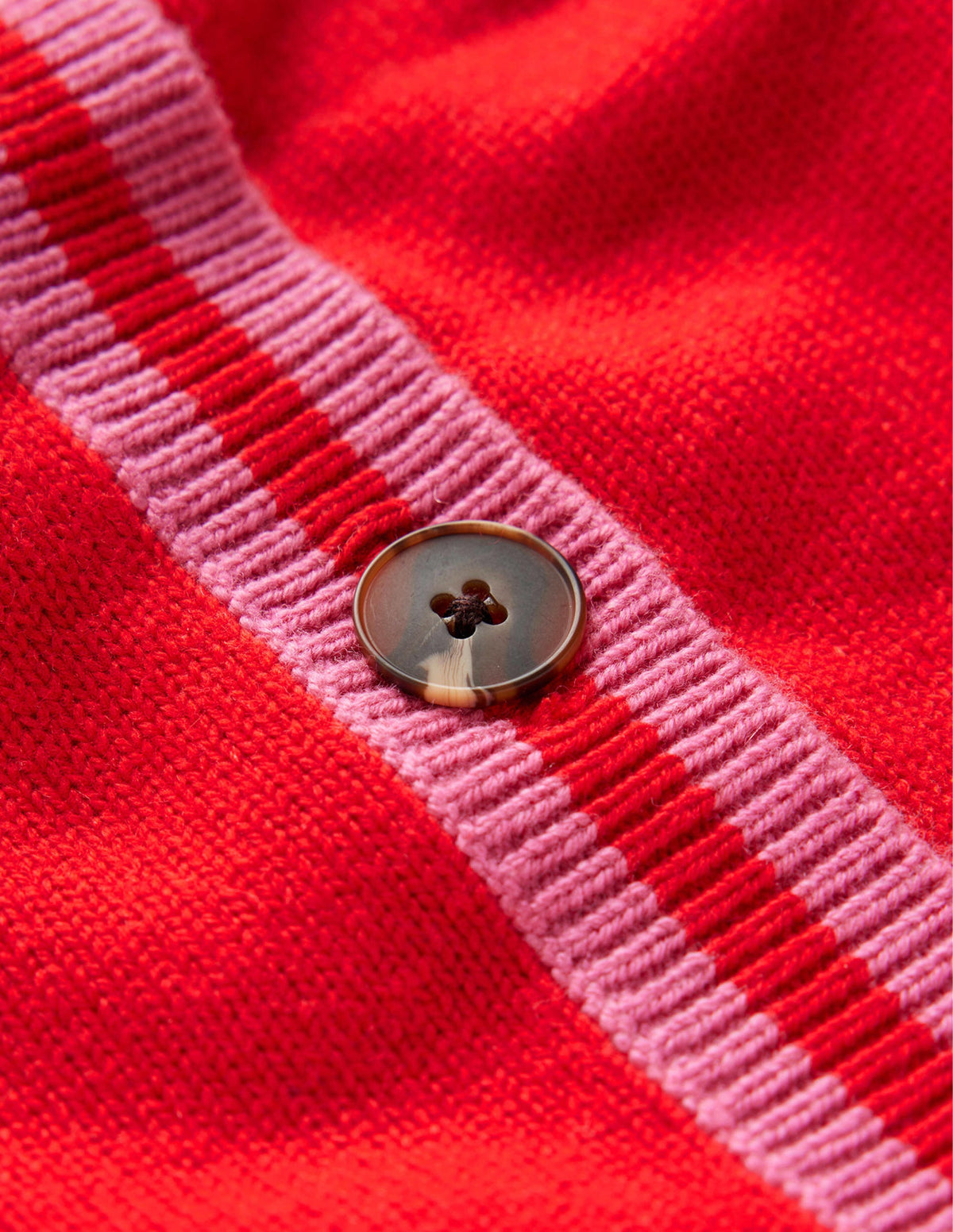 Cecily Pullover mit Knöpfen am Rücken-Flame Scarlet, Markenstreifen - Image 7
