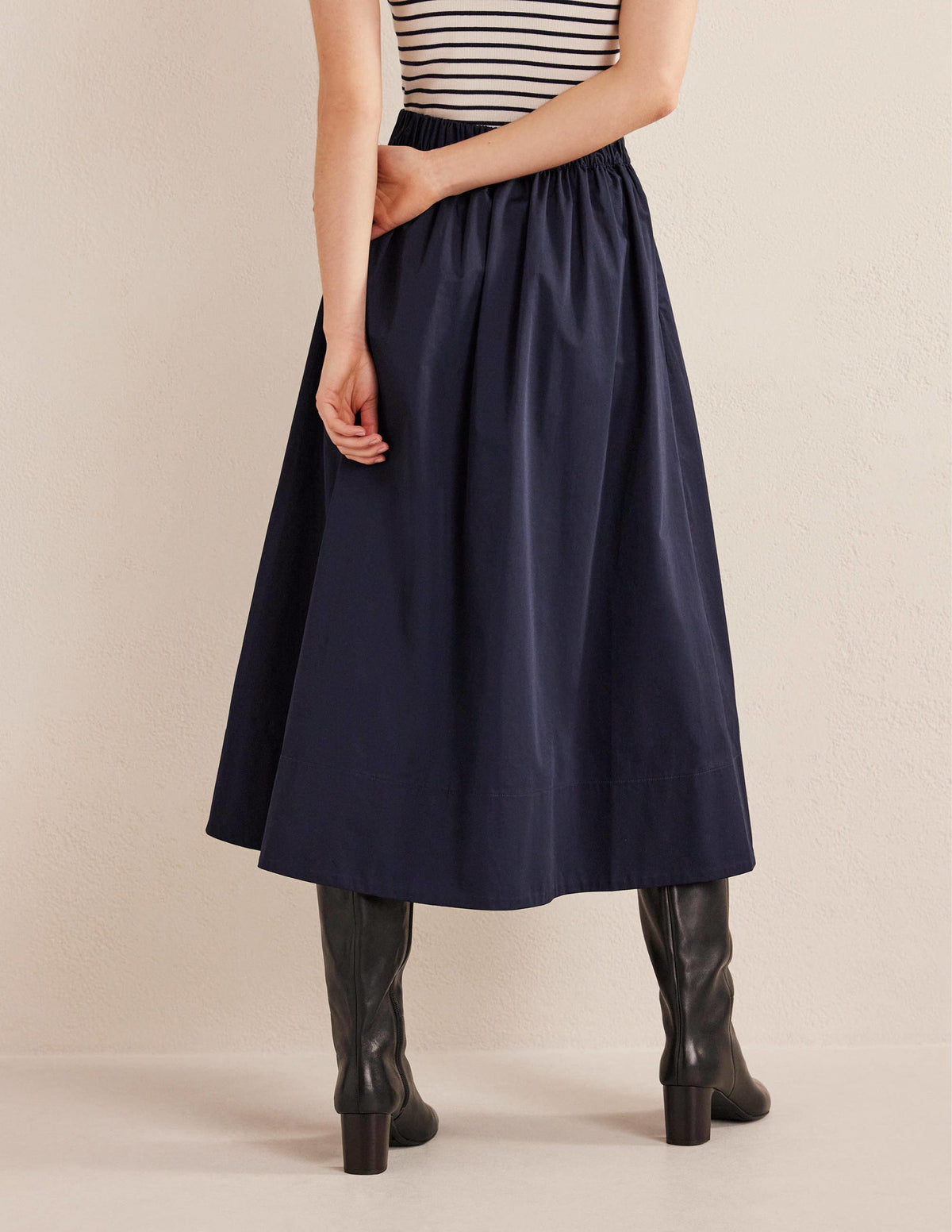 Satin-Midirock mit Plisseefalten-Marineblau - Image 3