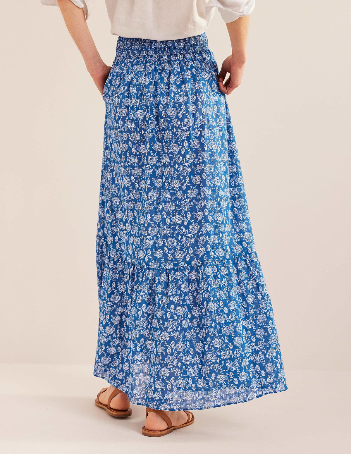 JUPE LONGUE VOLANTÉE EN COTON-Bleu authentique, motif Linear Bloom - Image 3