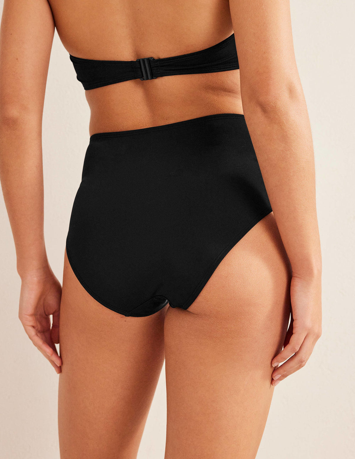 Bikinihose mit hohem Bund-Schwarz - Image 3