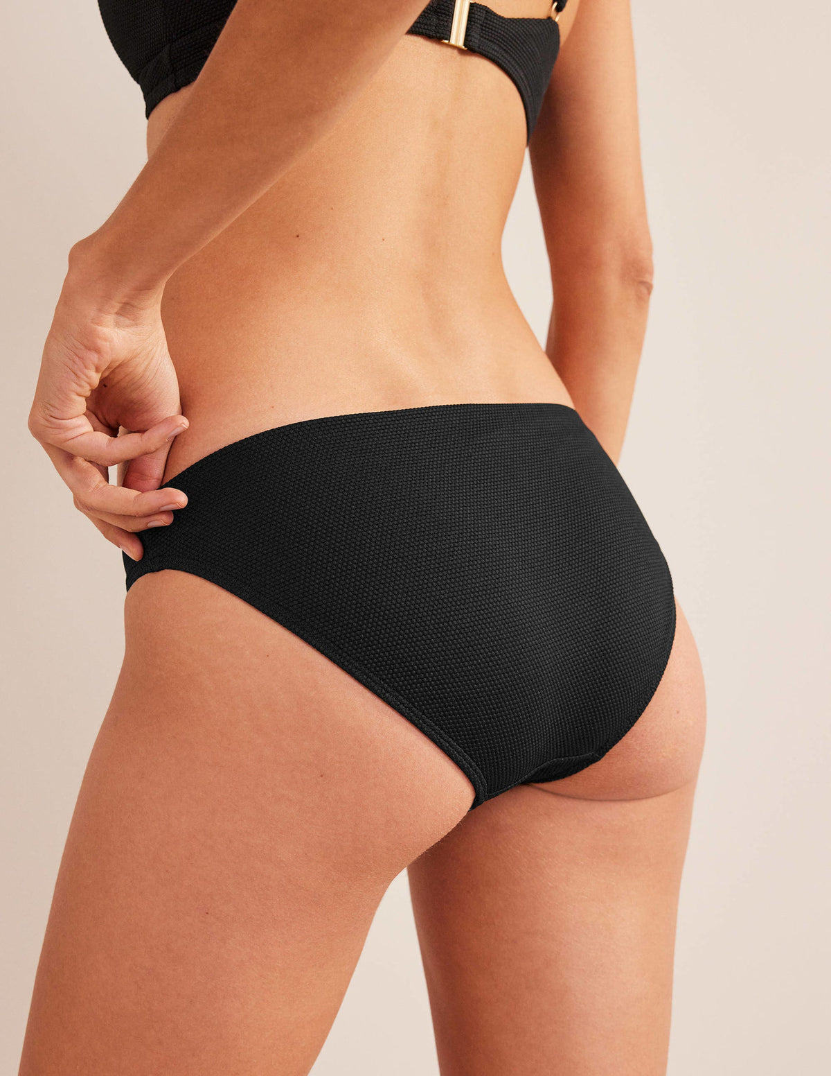 Arezzo Strukturierte Bikinihose-Schwarz Texturiert - Image 4
