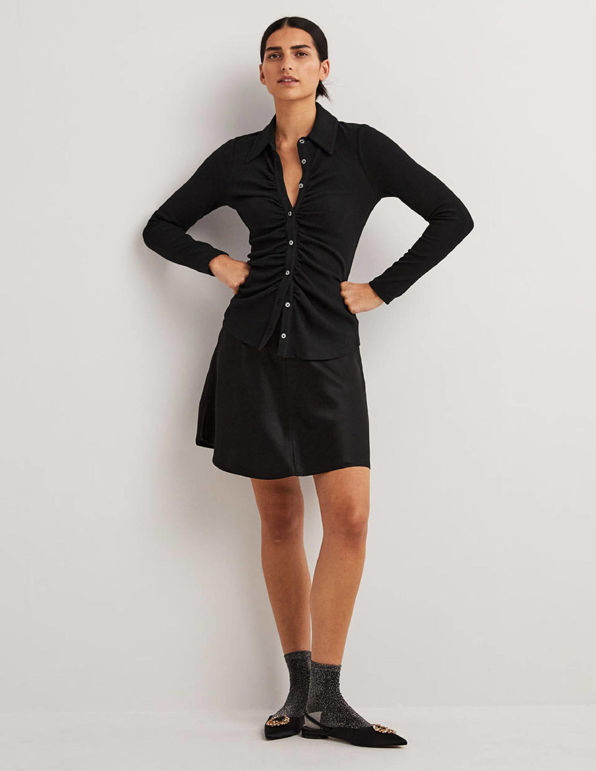 Vorne gerafftes Jerseyhemd-Schwarz-6