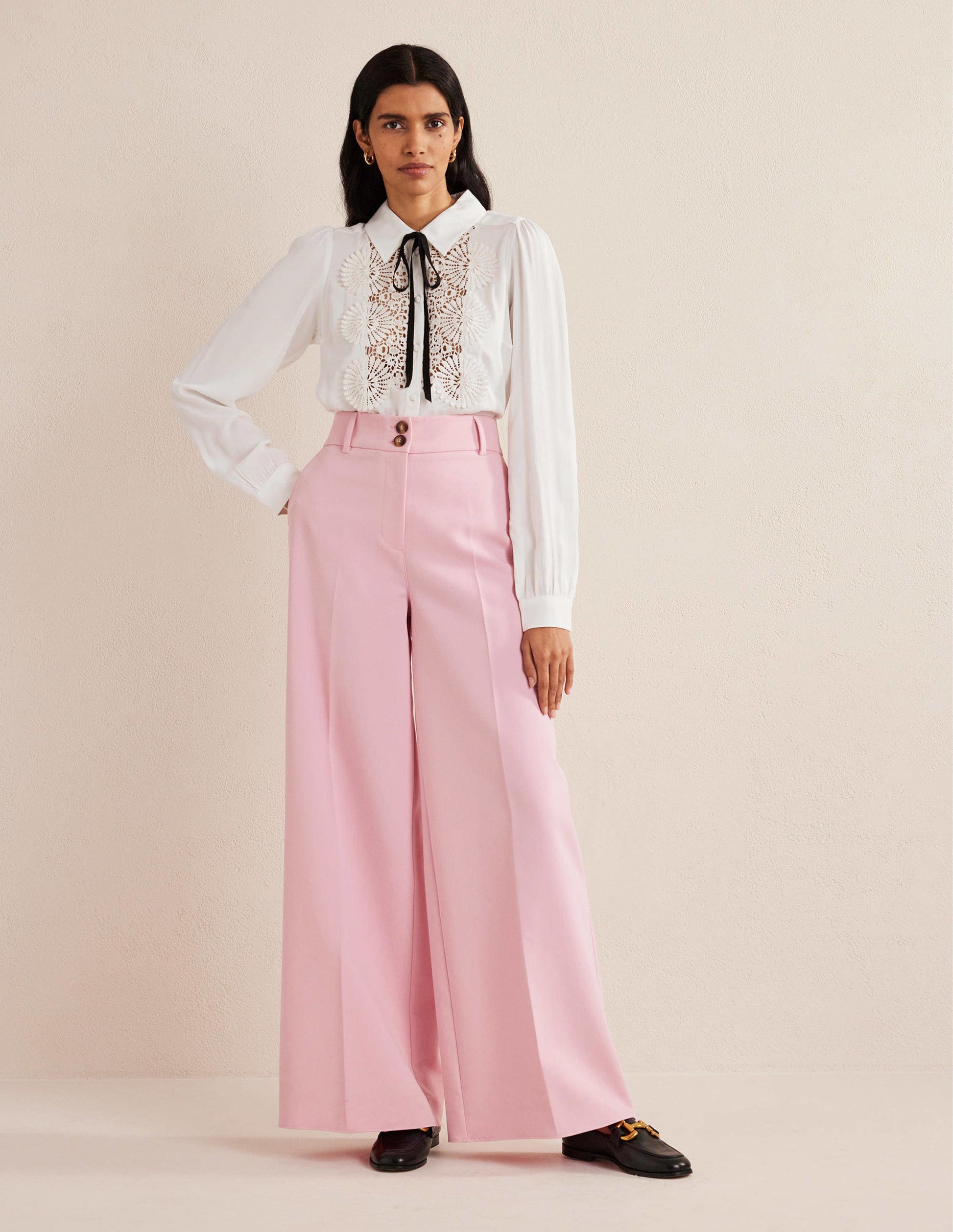Blouse avec plastron en dentelle-Ivoire-5