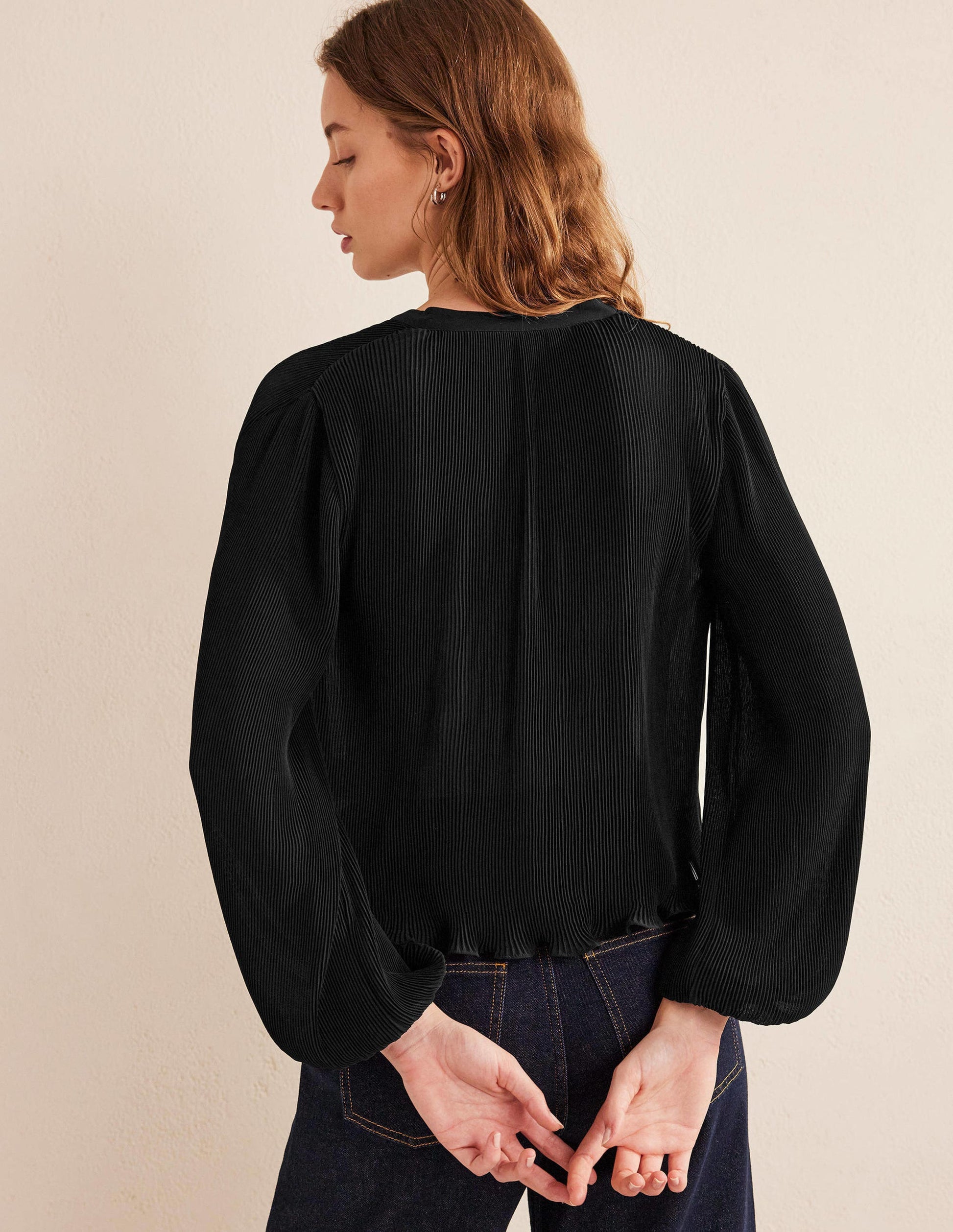 Bluse mit Plisseefalten-Schwarz-3