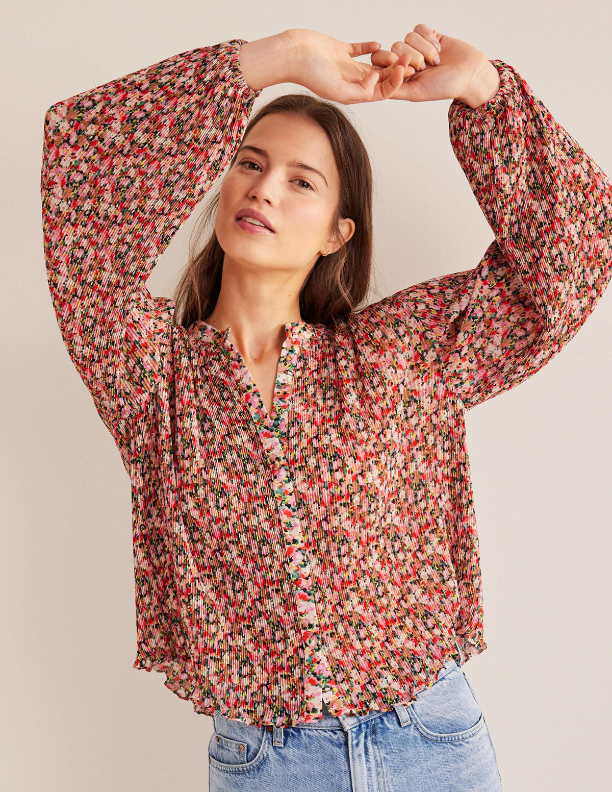 Bluse mit Plisseefalten-Bunt, Gemaltes Blumenmuster - Image 4