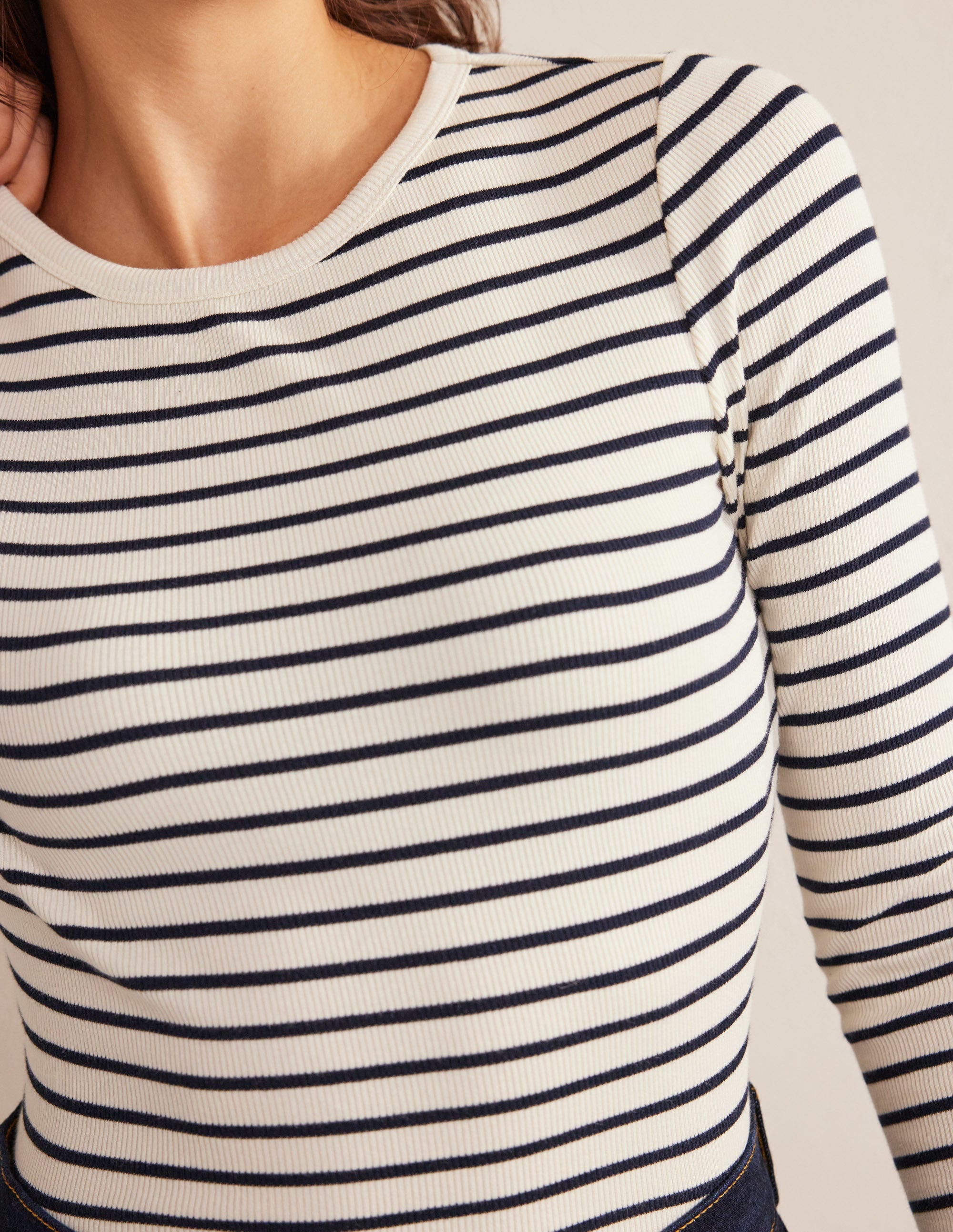 Langärmliges geripptes Baumwolloberteil-Naturweiß/Navy, Gestreift - Image 2