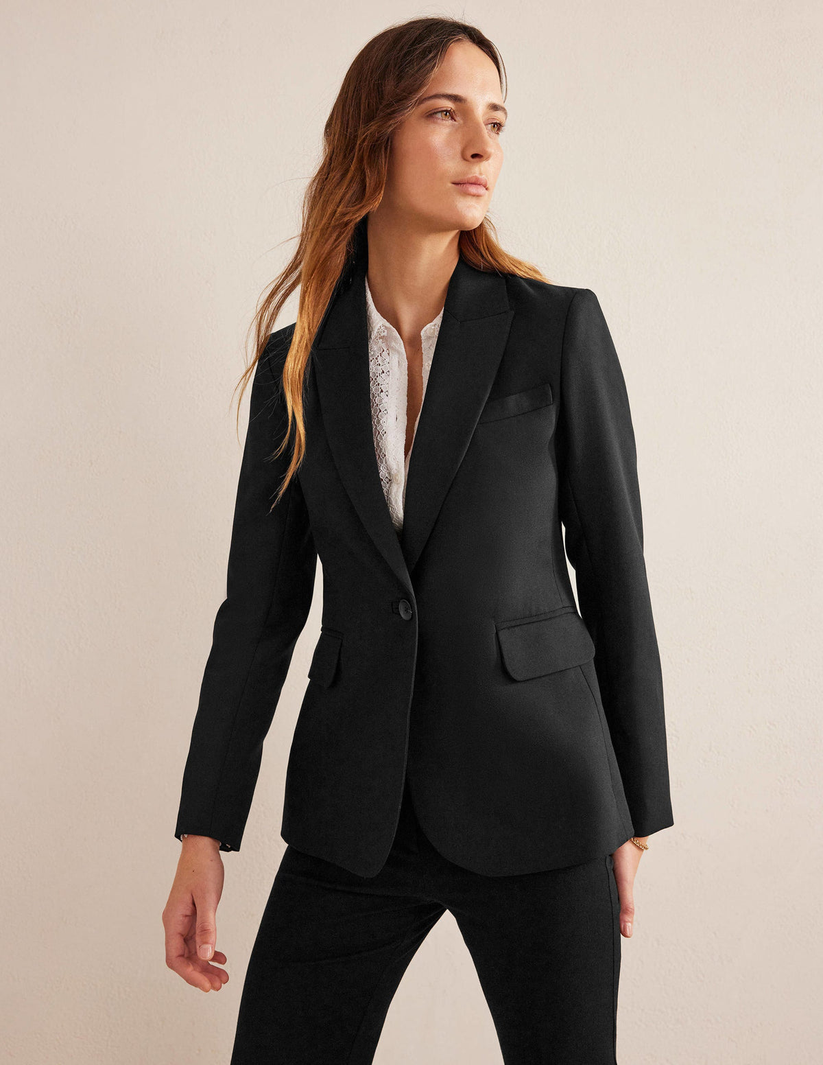 Gut geschnittener Anzugblazer-Schwarz - Image 1