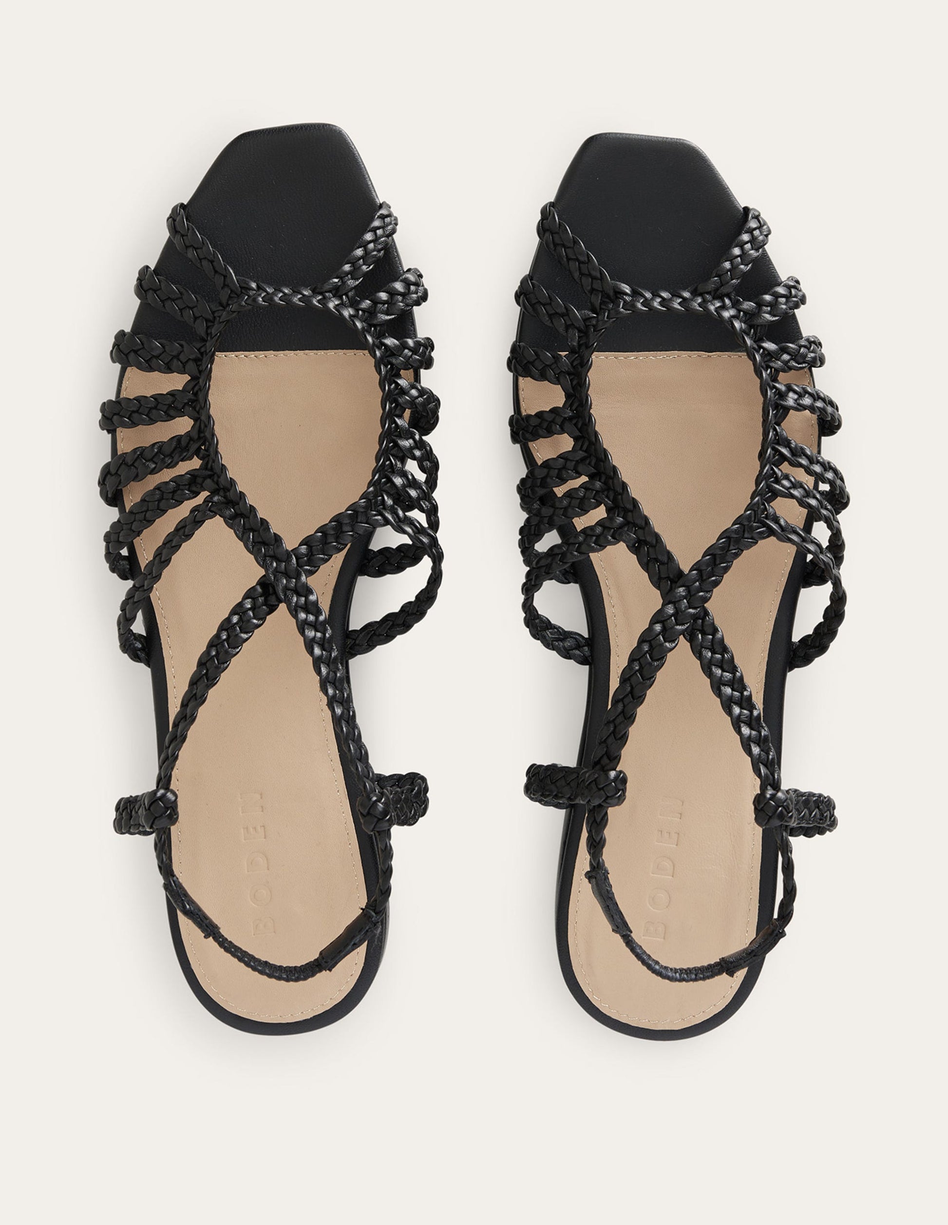 Flache Sandalen mit Webriemchen-Schwarz-5