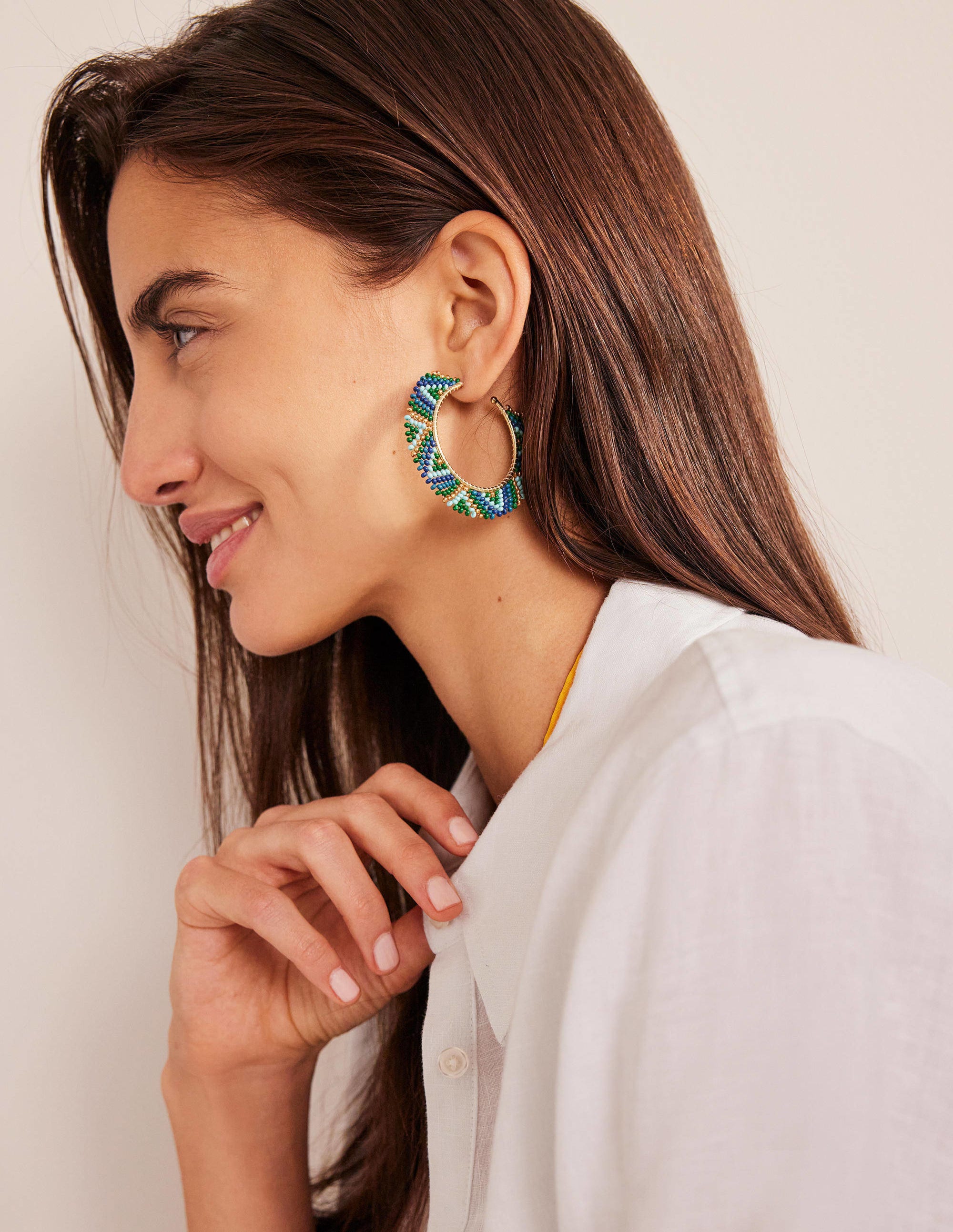 Metall-Creolen im Boho-Stil mit Perlen-Blau/Bunt - Image 1