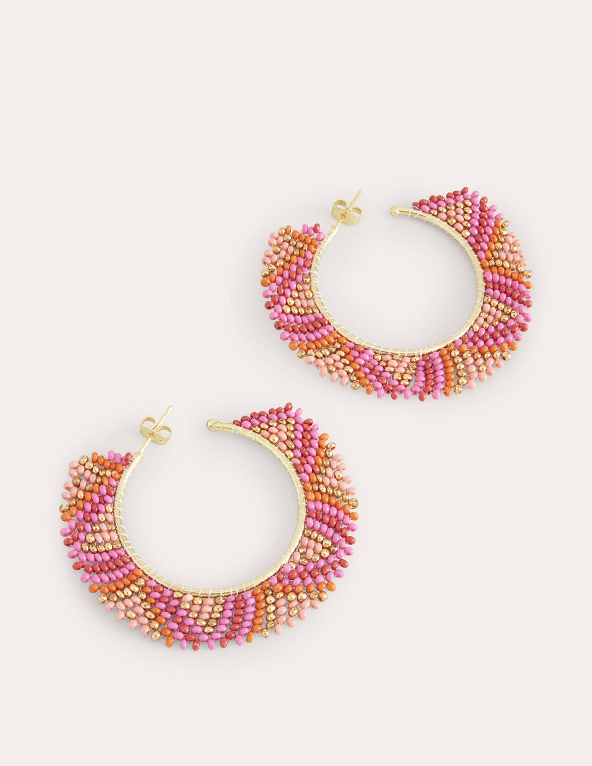 Metall-Creolen im Boho-Stil mit Perlen-Rosa/Bunt - Image 2