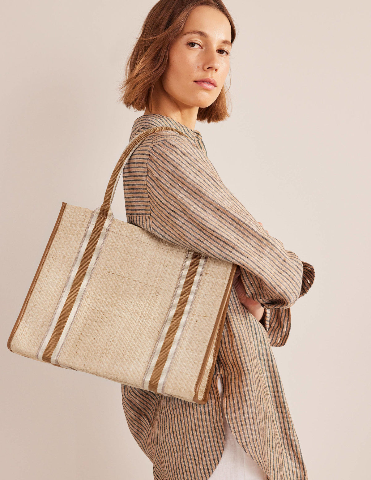 Bast-Shopper-Bast - Image 1