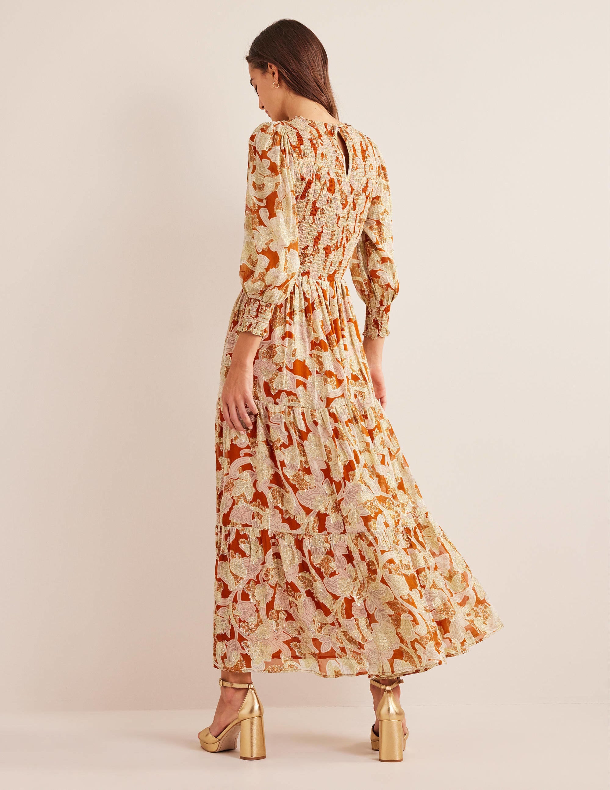 Jacquard-Kleid mit gesmoktem Oberteil-Rostrot, Geschwungenes Paisleymuster - Image 4