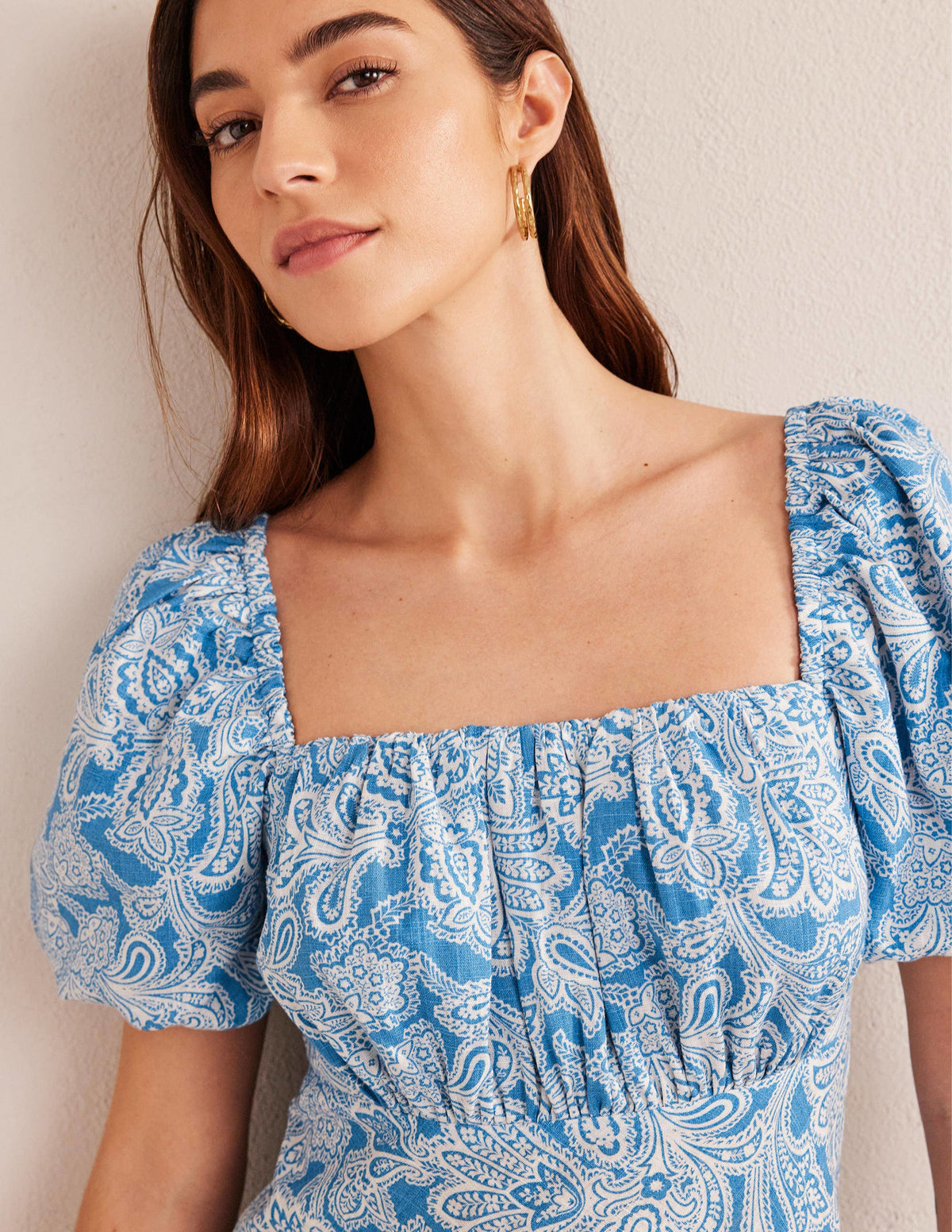 Midikleid mit gerafftem Oberteil-Porzellanblau, Paisleyknospen - Image 2